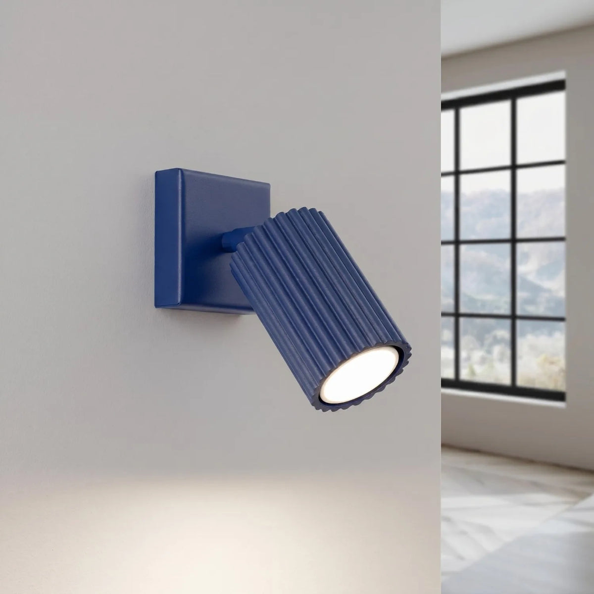 
Design Wandlampe „Karbon II“ - Ultramarine