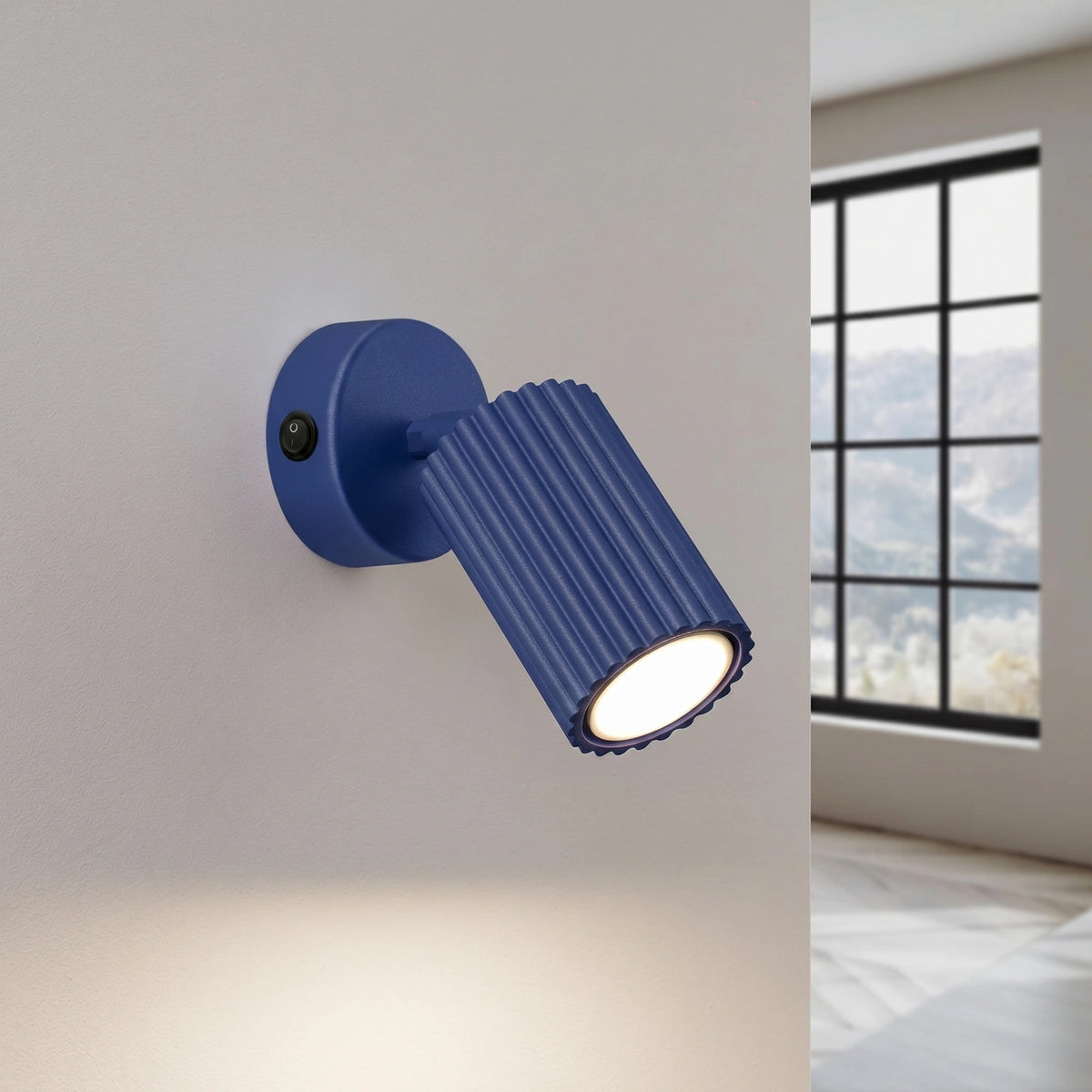 
Design Wandlampe „Karbon“ mit Schalter - Ultramarine