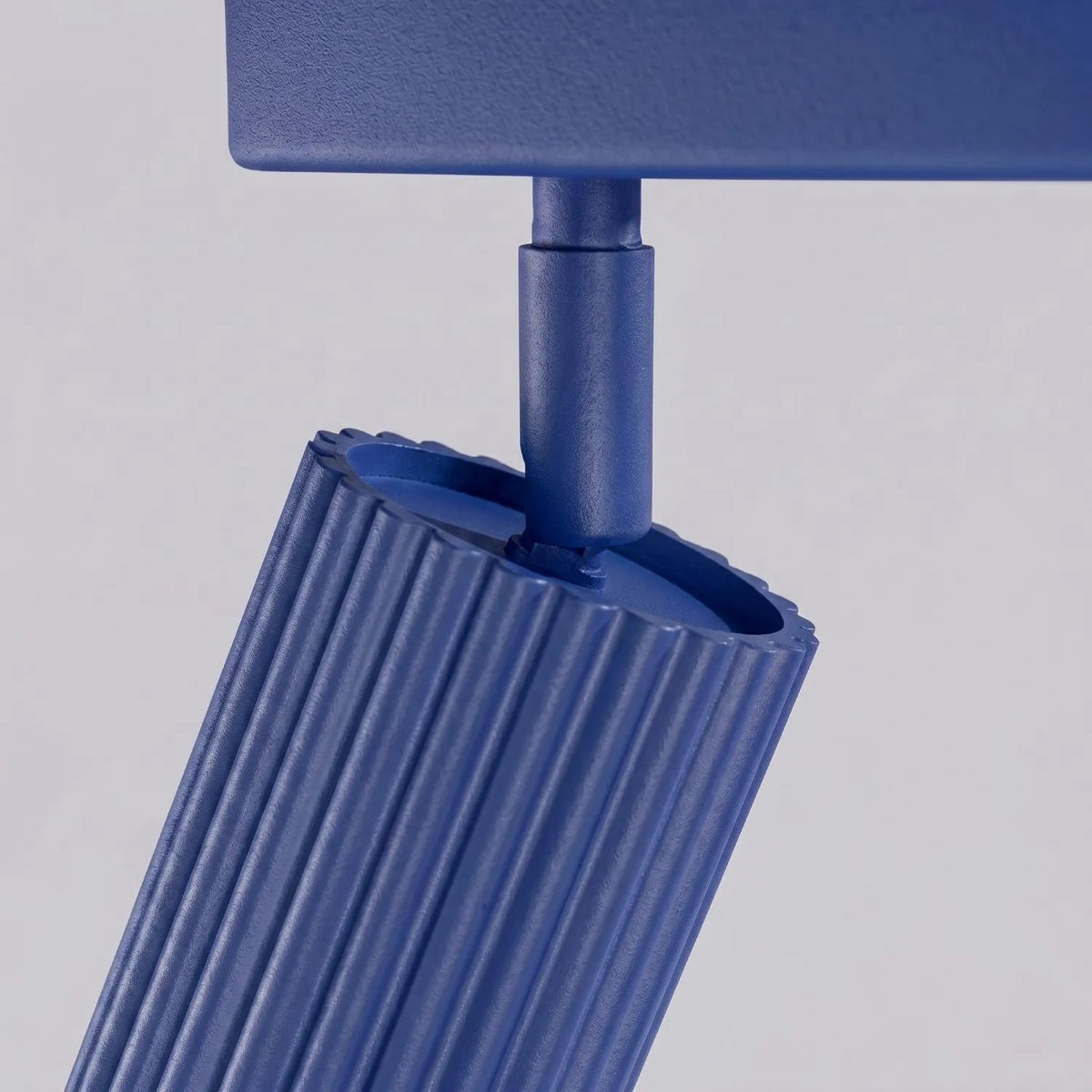 
Design Deckenlampe „Karbon“ 3-flammig - Ultramarine