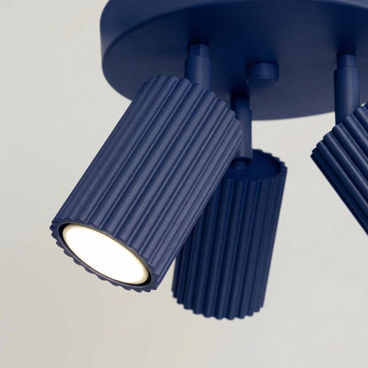 
Design Deckenlampe „Karbon II“ 3-flammig - Ultramarine