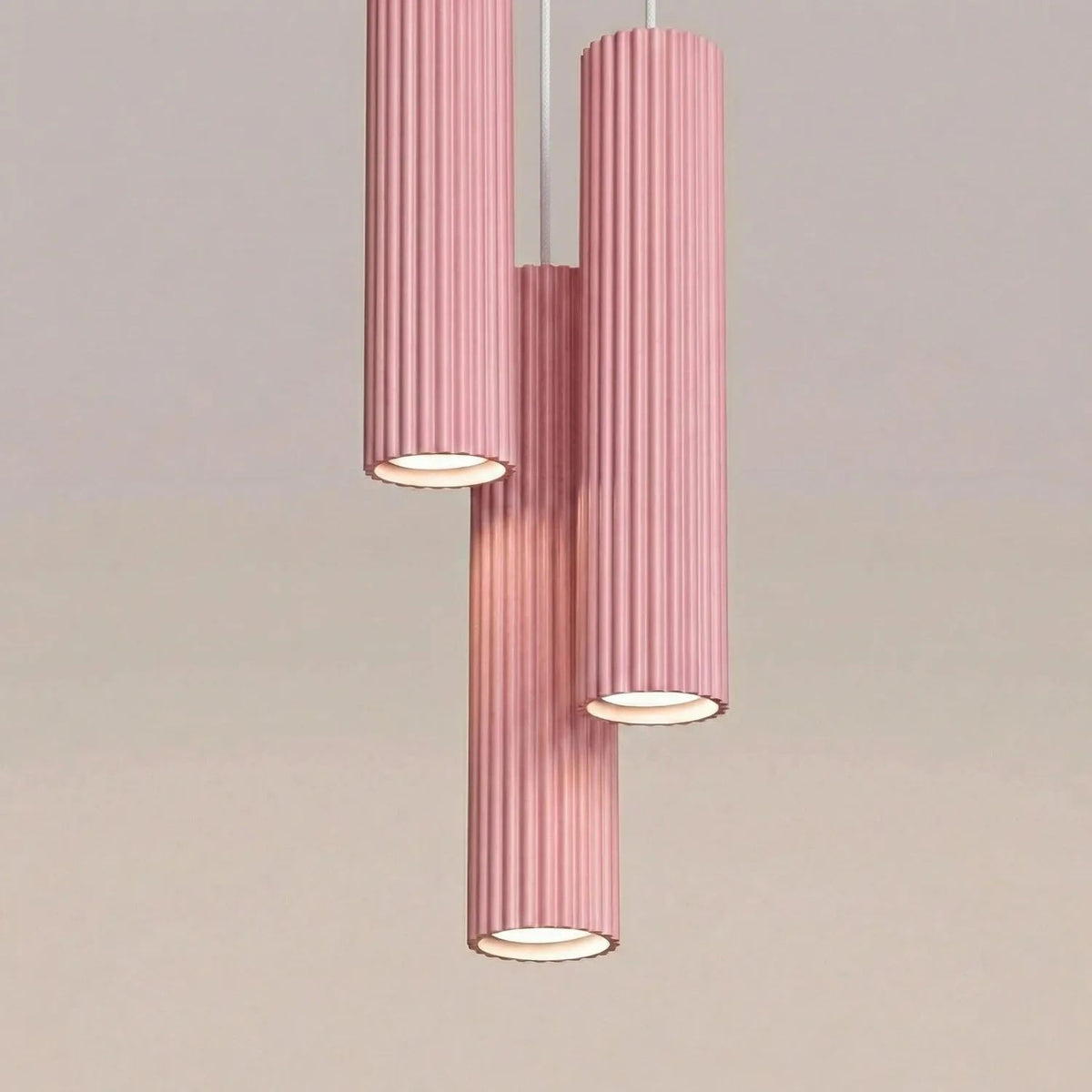 
Design Pendellampe „Karbon“ 3-flammig - Rosa