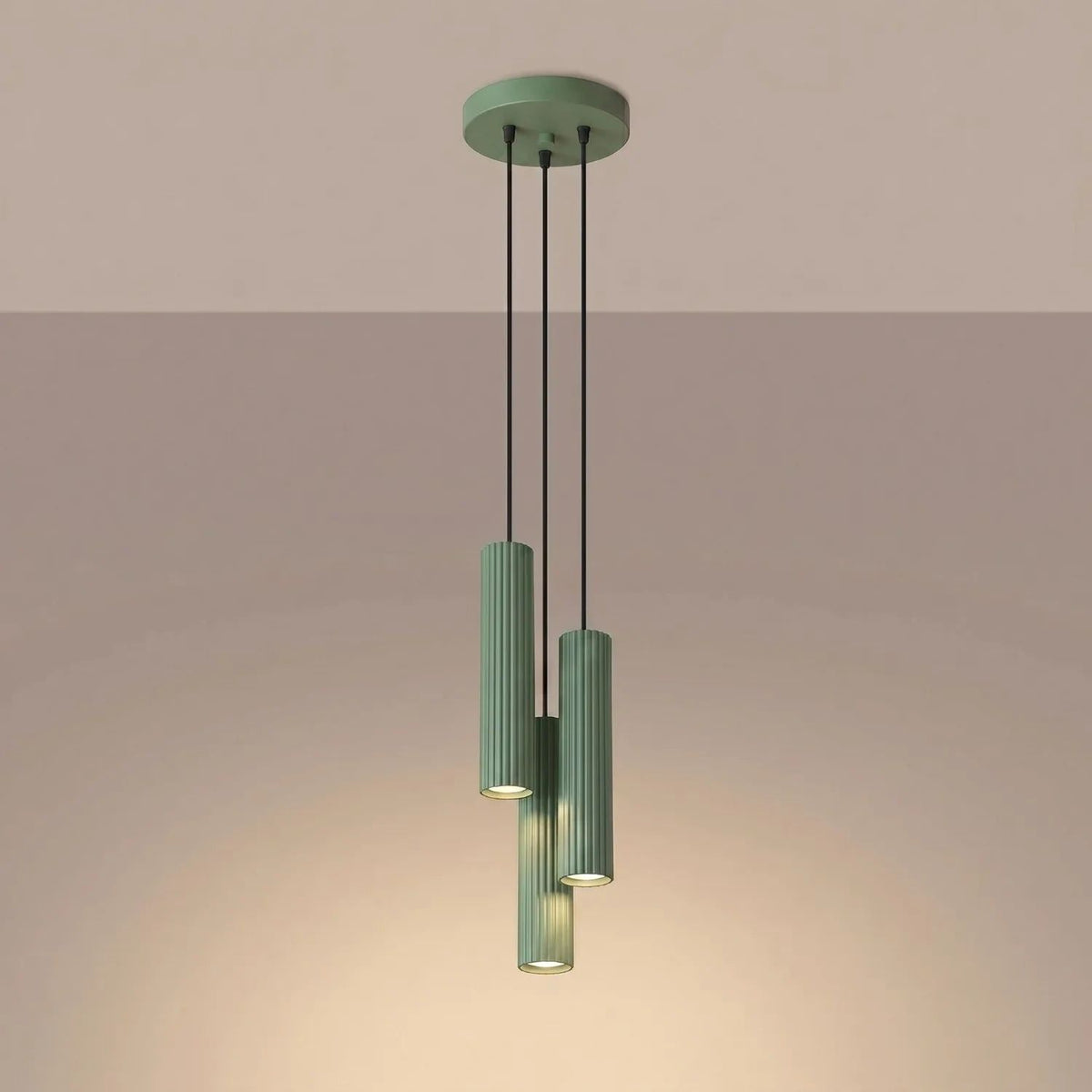 
Design Pendellampe „Karbon“ 3-flammig - Salbeigrün