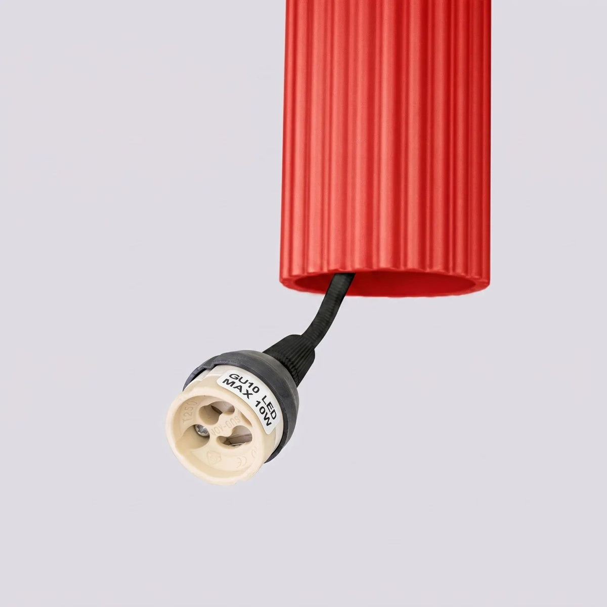 
Design Pendellampe „Karbon“ 3-flammig - Rot