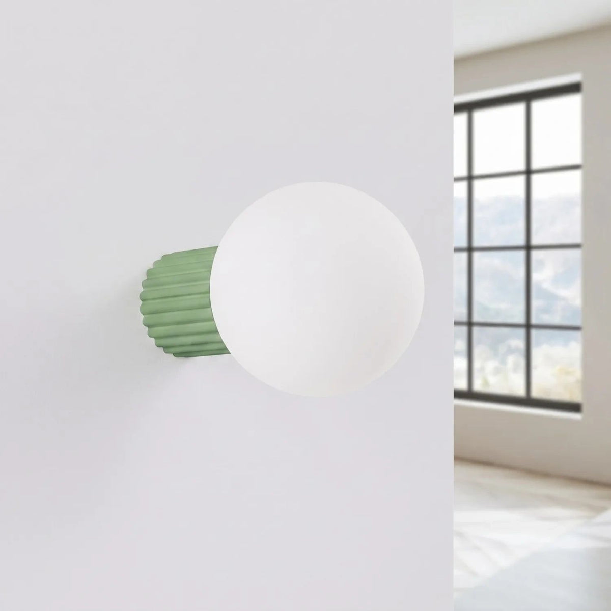 
Design Wand- & Badlampe „Halo“ - Salbeigrün