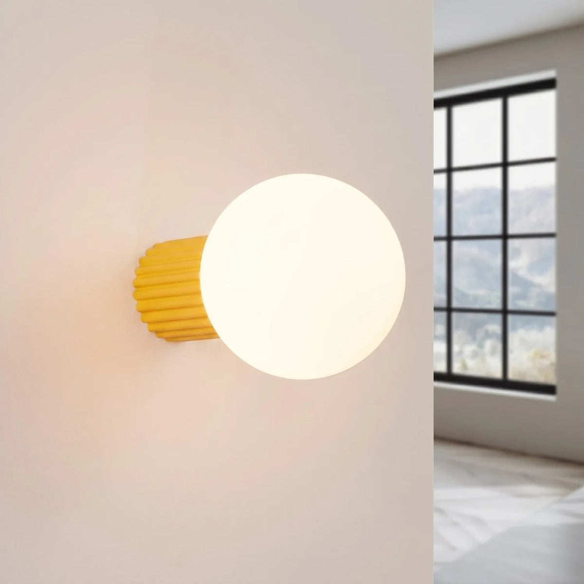 
Design Wand- & Badlampe „Halo“ - Gelb