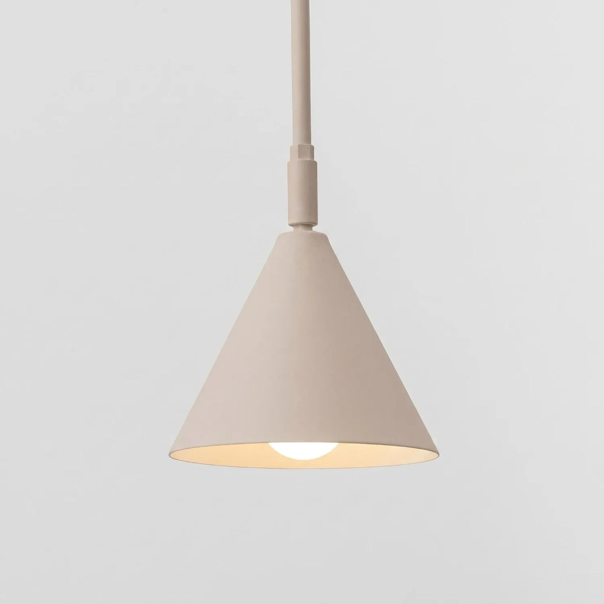 
Design Wandlampe „Nox“ 1-flammig mit Schalter - Taupe