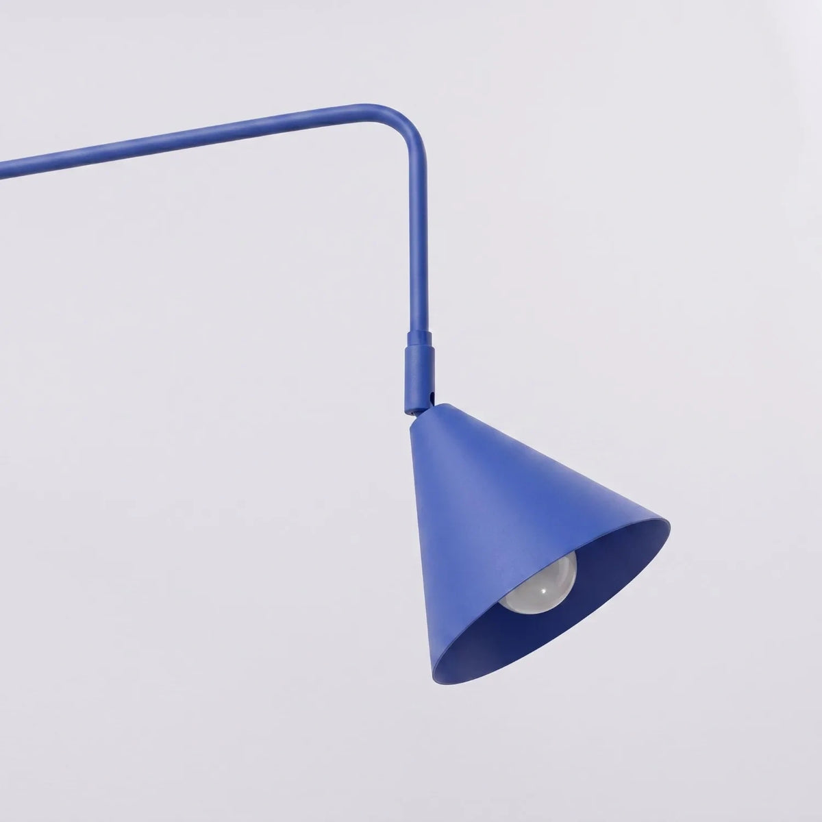 
Design Wandlampe „Nox“ 1-flammig mit Schalter - Ultramarin