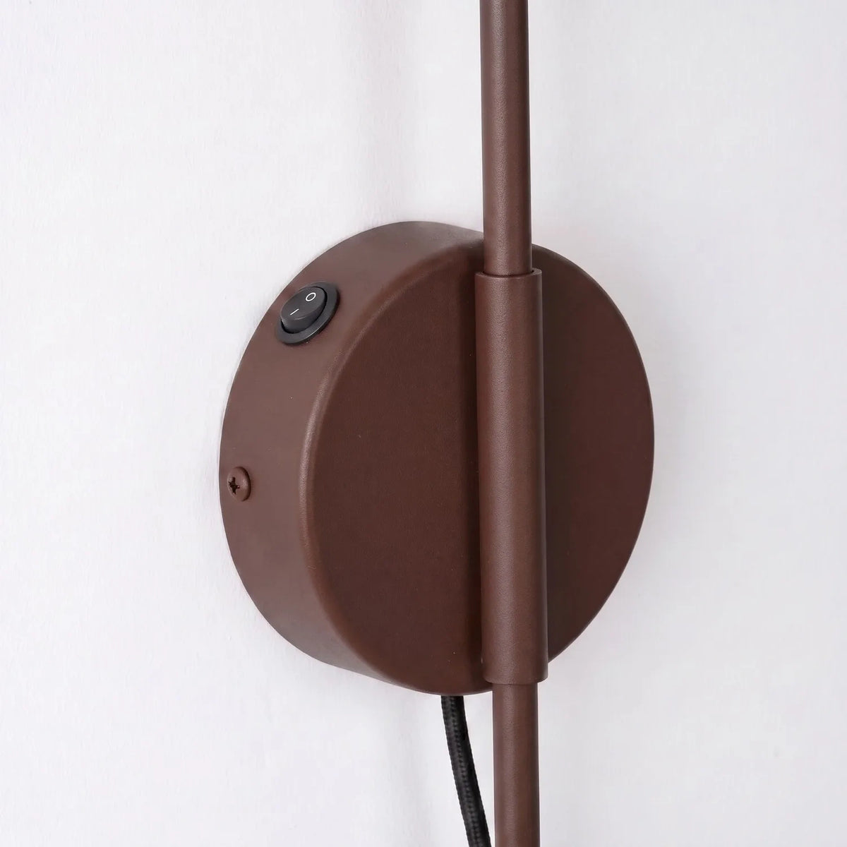 
Design Wandlampe „Nox“ 1-flammig mit Schalter - Braun