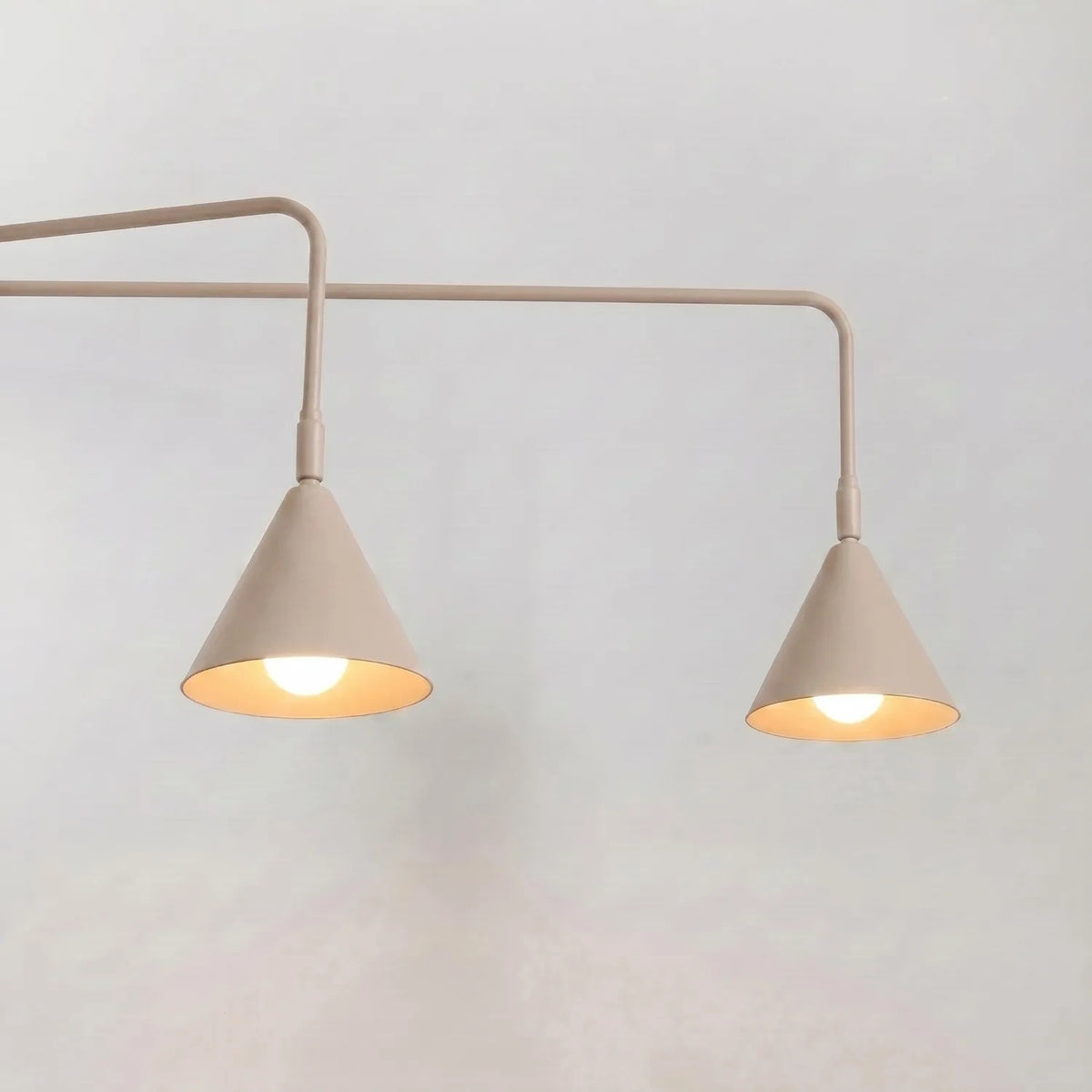 
Design Wandlampe „Nox“ 2-flammig mit Schalter - Taupe