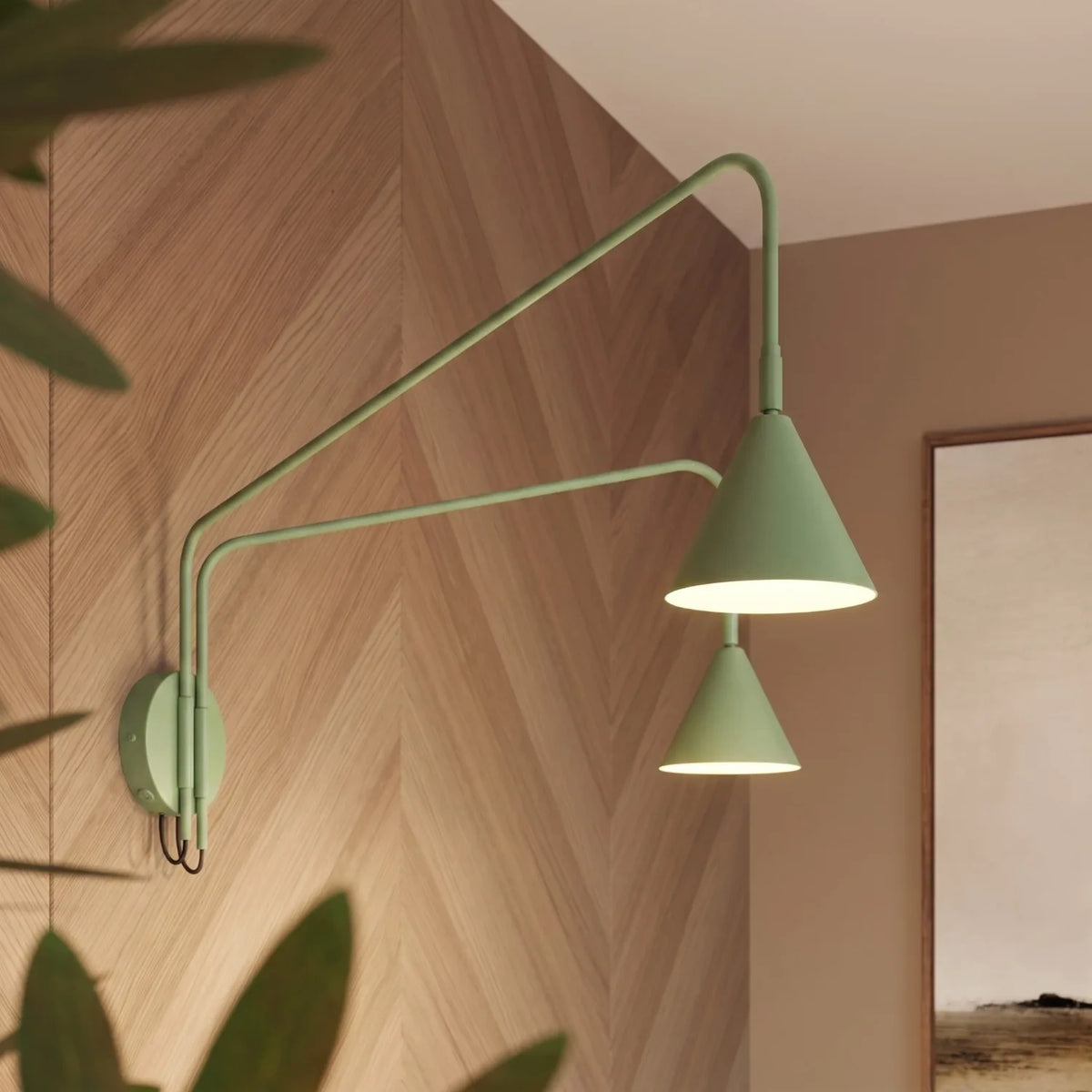 
Design Wandlampe „Nox“ 2-flammig mit Schalter - Salbeigrün