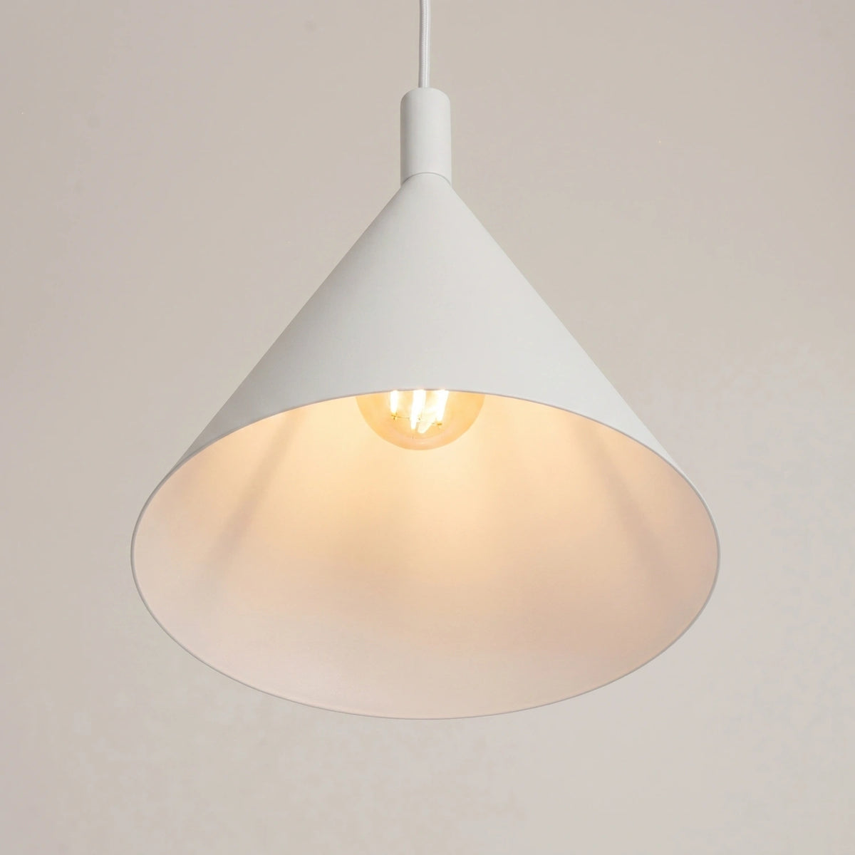 
Lampada a sospensione di design „Nox“ - Bianco / Ø 25 cm