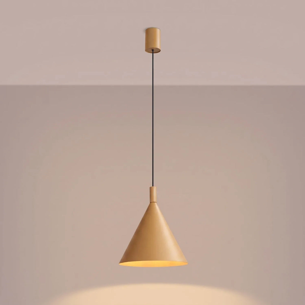 
Lampada a sospensione di design „Nox“ - Oro / Ø 25 cm