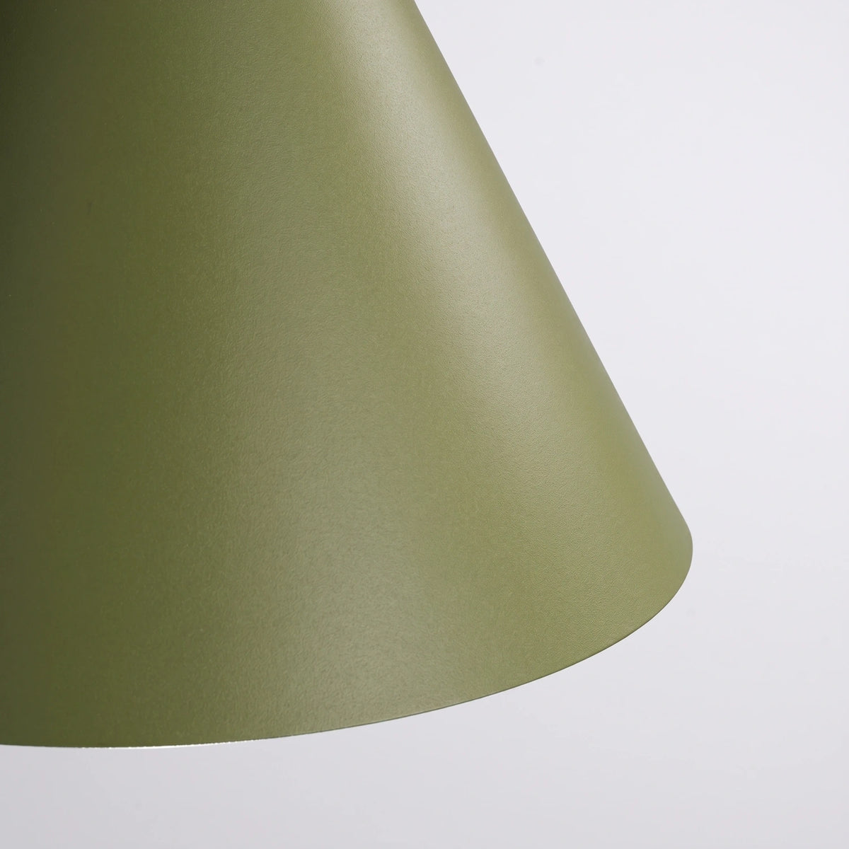 
Lampada a sospensione di design „Nox“ - Verde oliva / Ø 25 cm