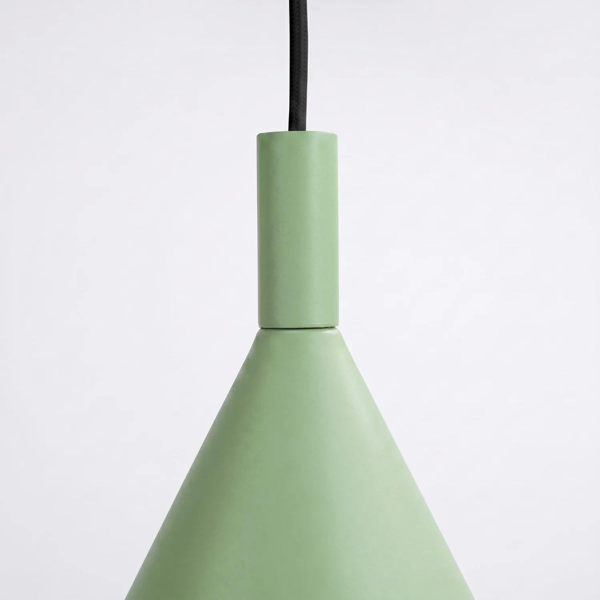 
Lampada a sospensione di design „Nox“ - Verde salvia / Ø 25 cm