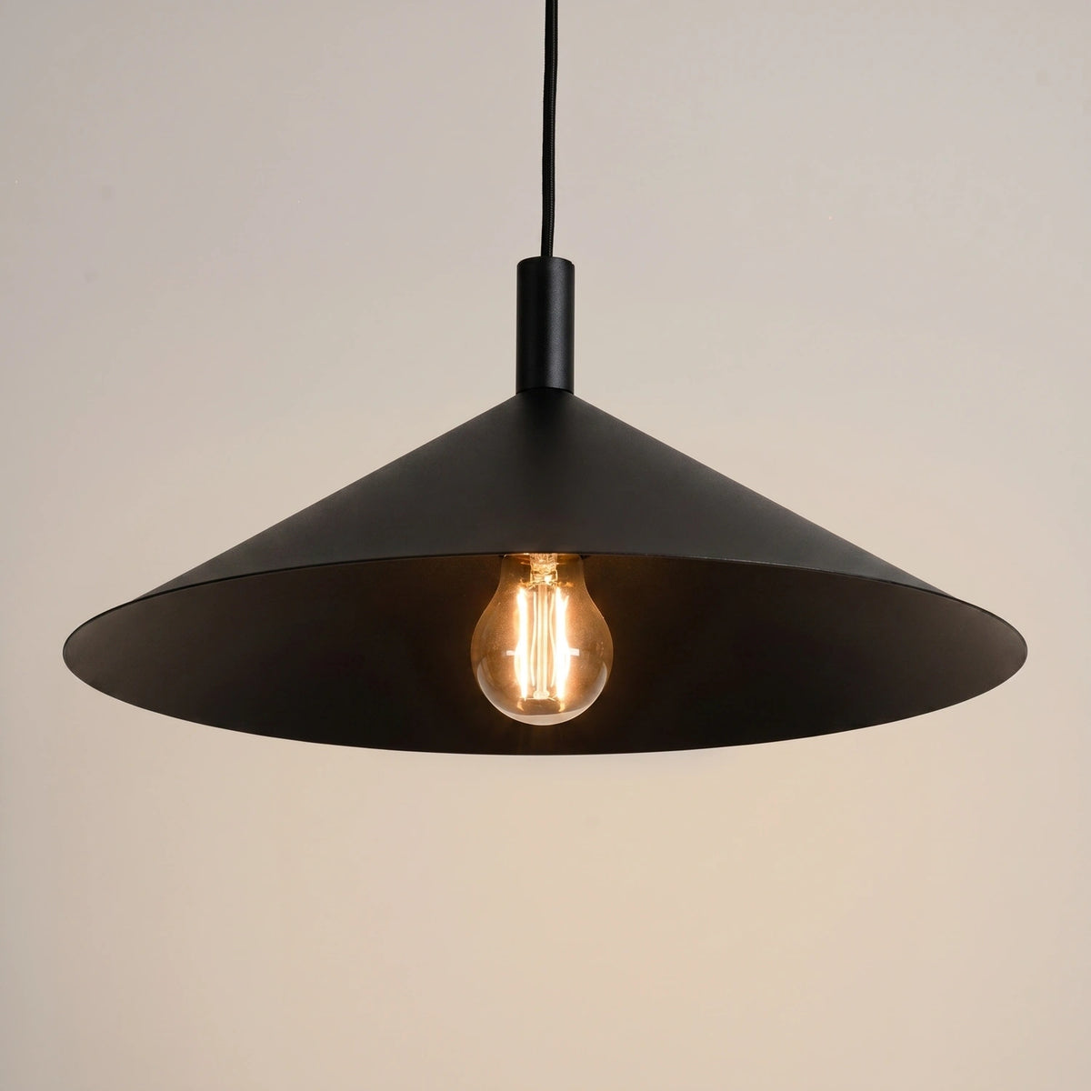 
Lampada a sospensione di design „Nox“ - Nero / Ø 40 cm
