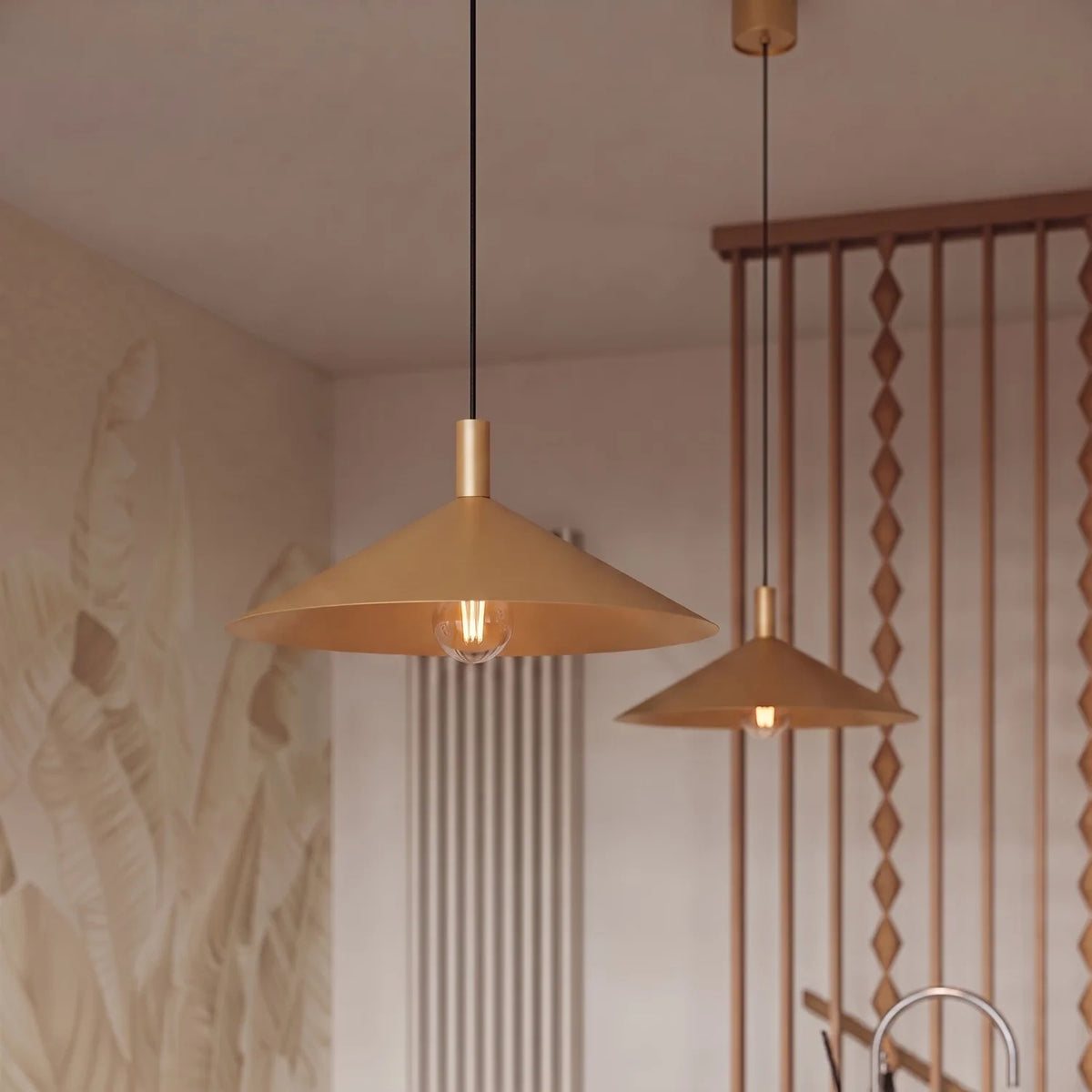 
Lampada a sospensione di design „Nox“ - Oro / Ø 40 cm
