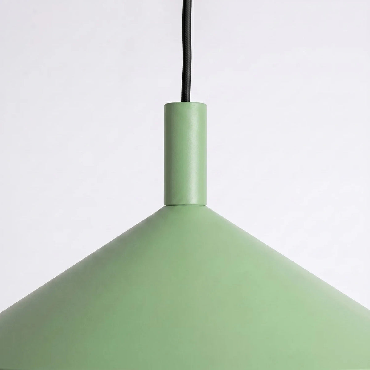 
Lampada a sospensione di design „Nox“ - Verde salvia / Ø 40 cm
