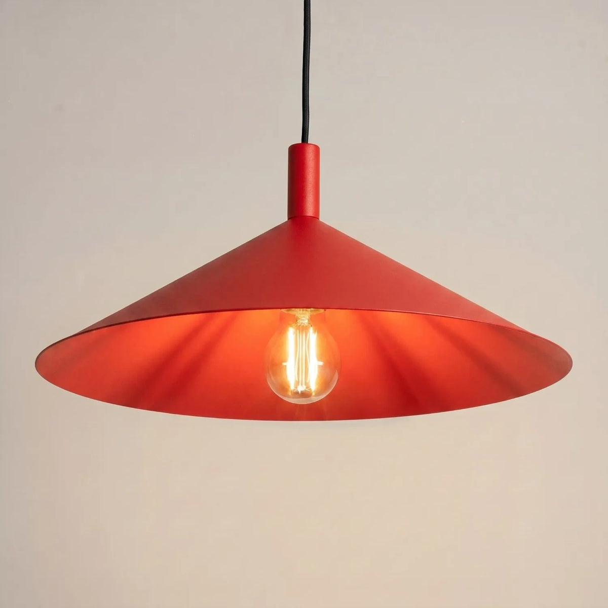 
Lampada a sospensione di design „Nox“ - Rosso / Ø 40 cm