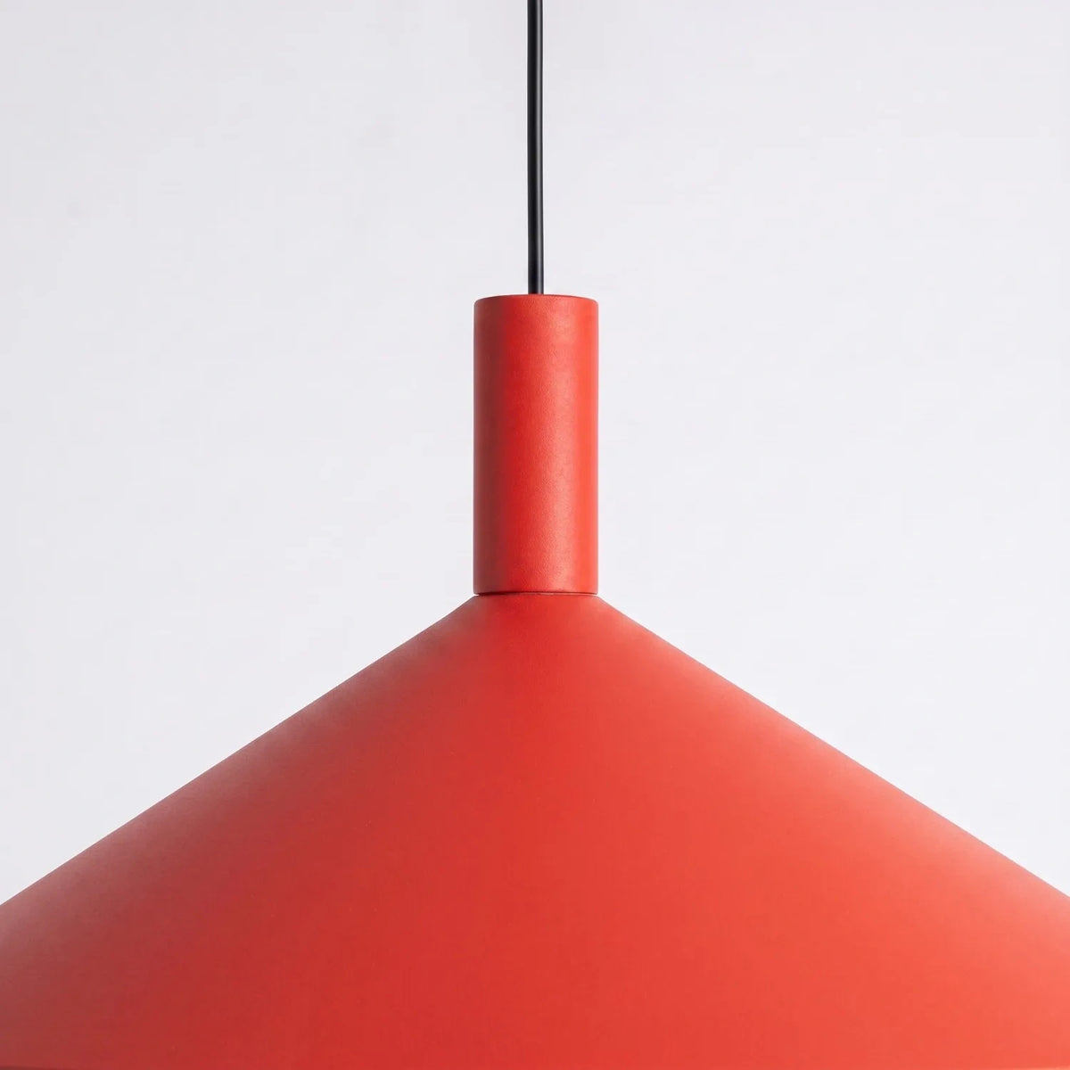 
Lampada a sospensione di design „Nox“ - Rosso / Ø 40 cm