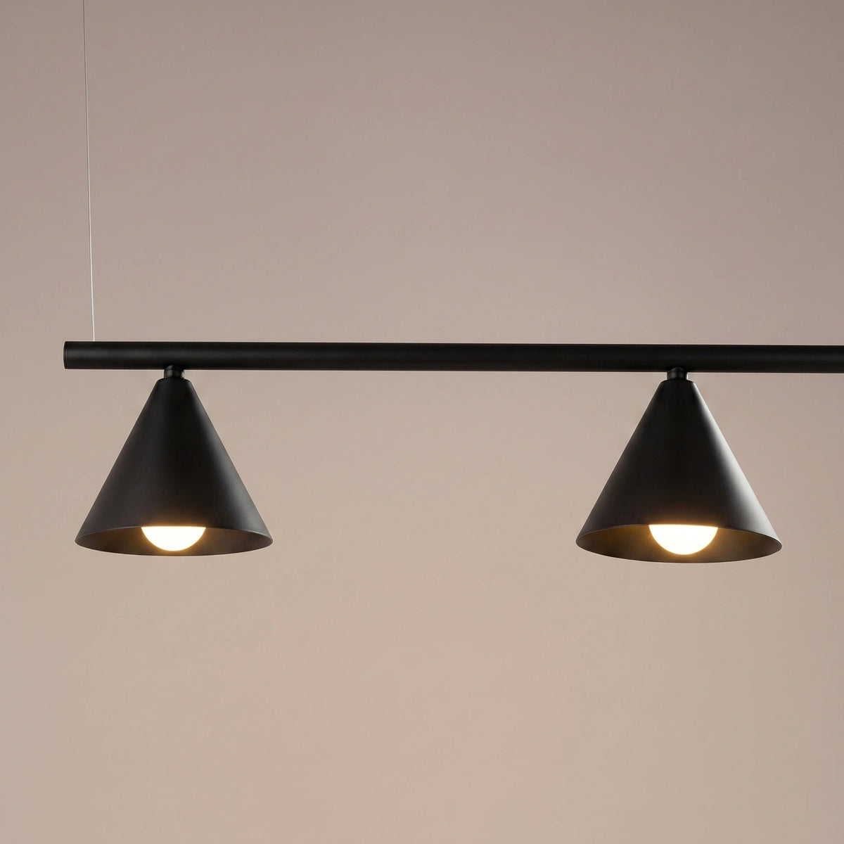 
Lampada a sospensione di design „Nox“ a 4 luci - Nero