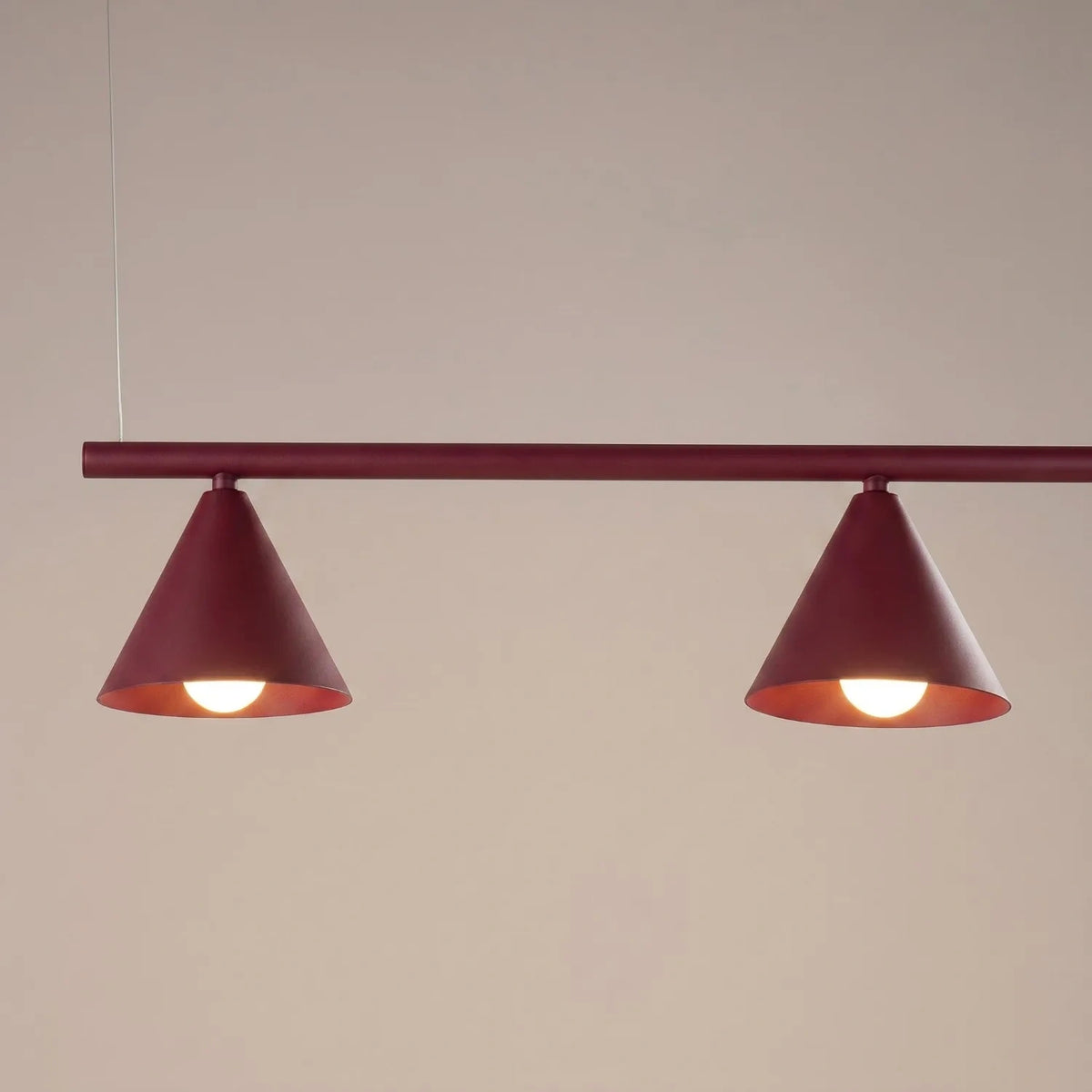 
Lampada a sospensione di design „Nox“ a 4 luci - Rosso bordeaux