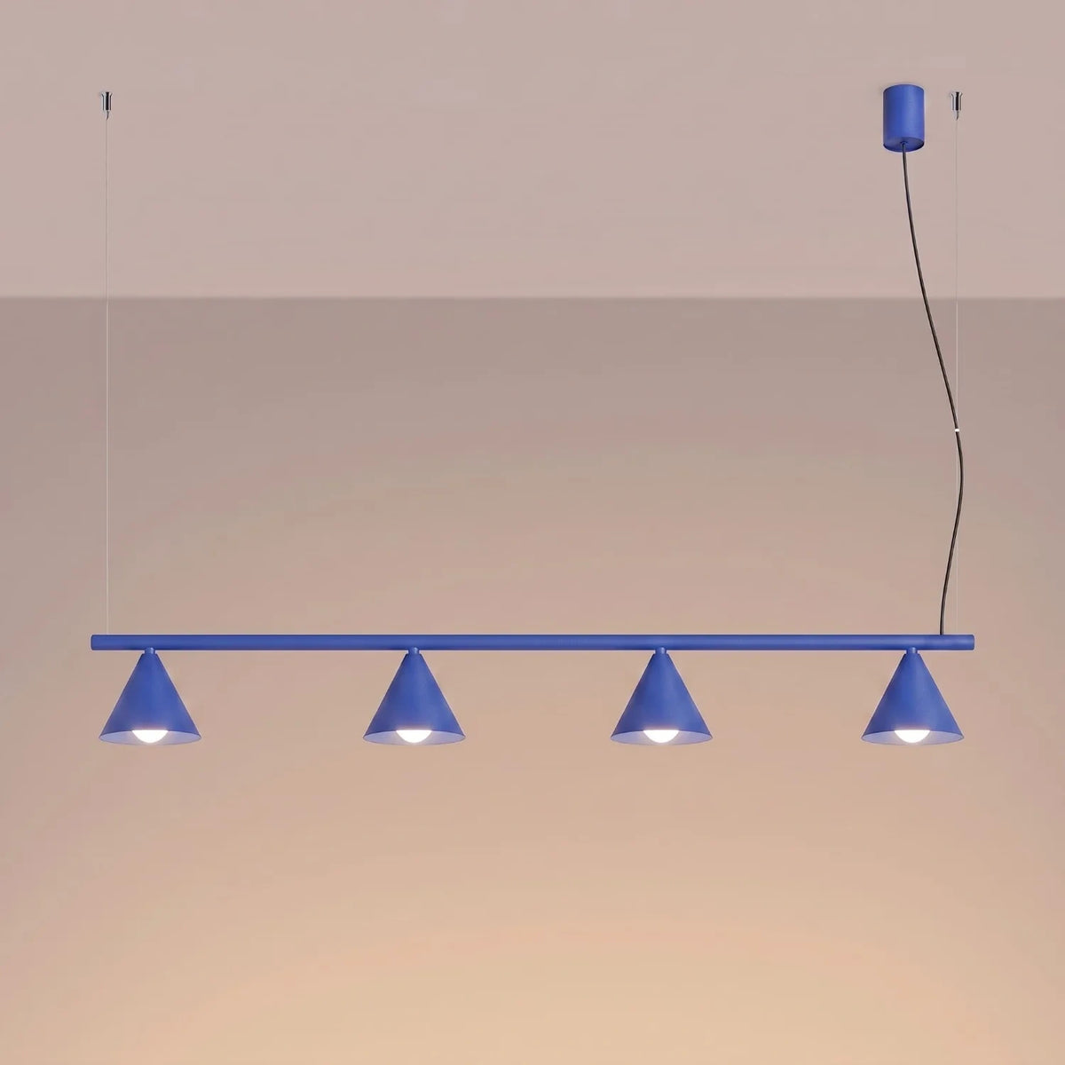 
Lampada a sospensione di design „Nox“ a 4 luci - Ultramarino