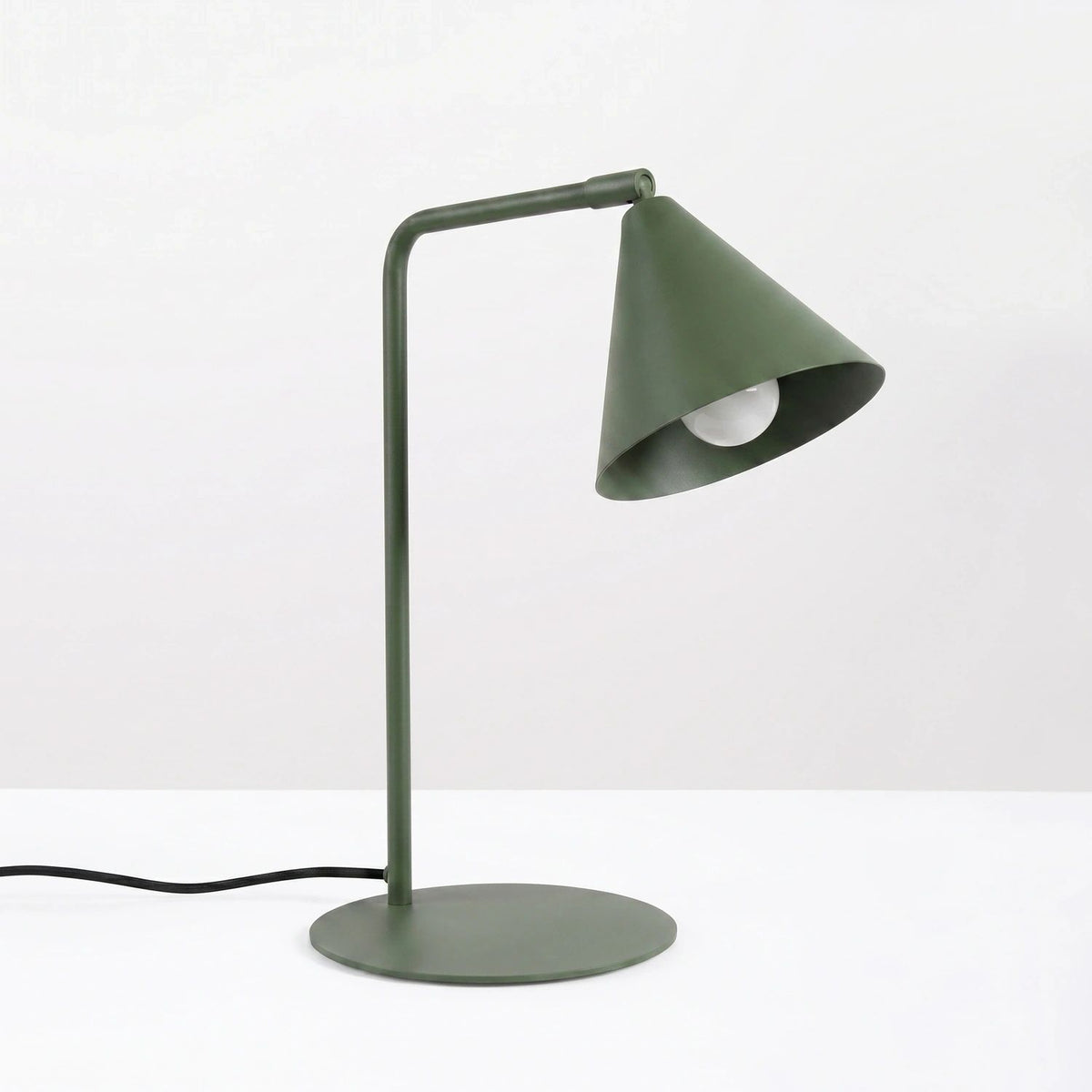 
Design Tischlampe „Nox“ - Olivgrün