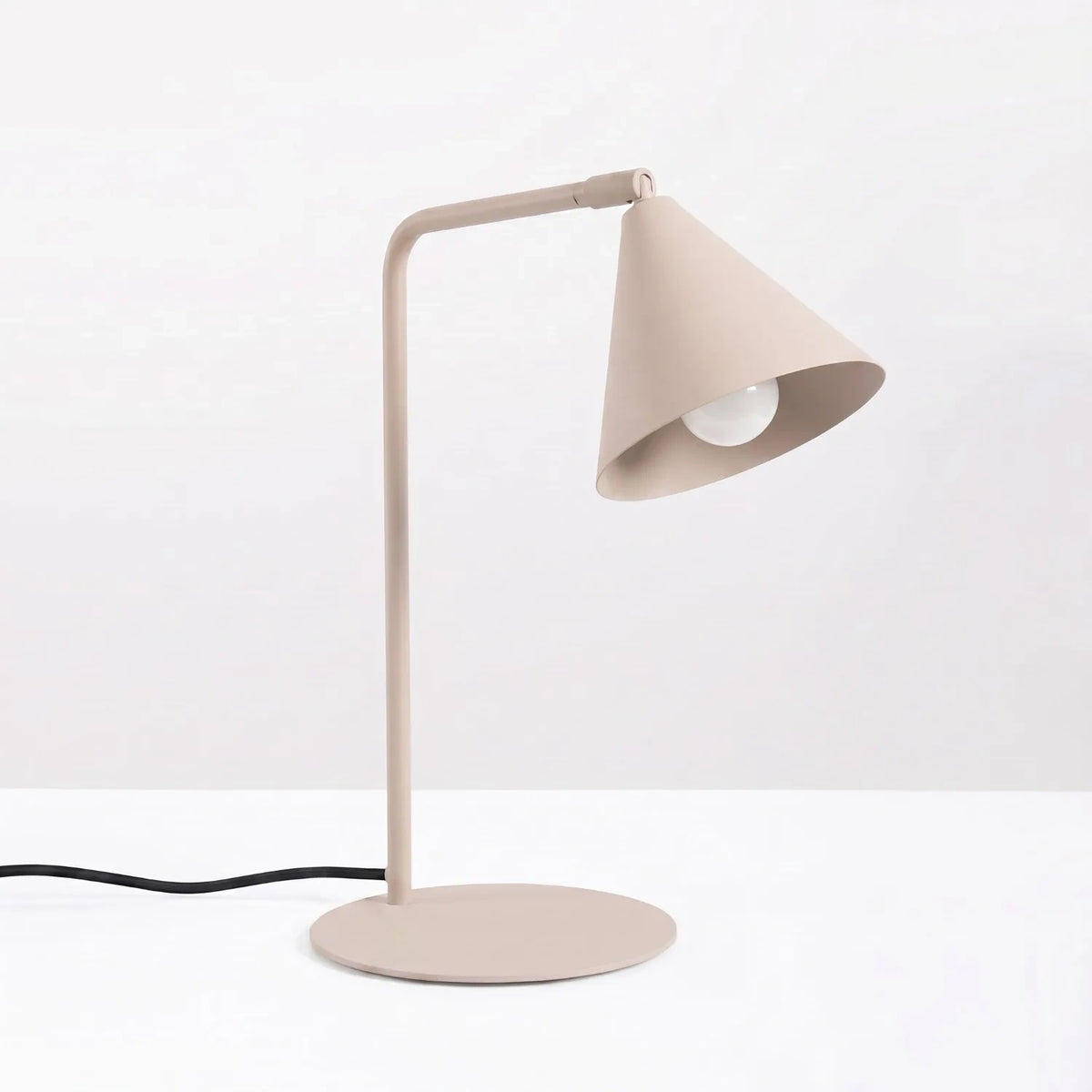 
Design Tischlampe „Nox“ - Taupe