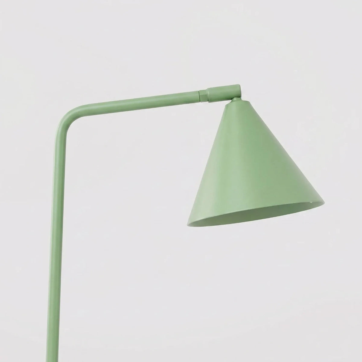 
Design Tischlampe „Nox“ - Salbeigrün