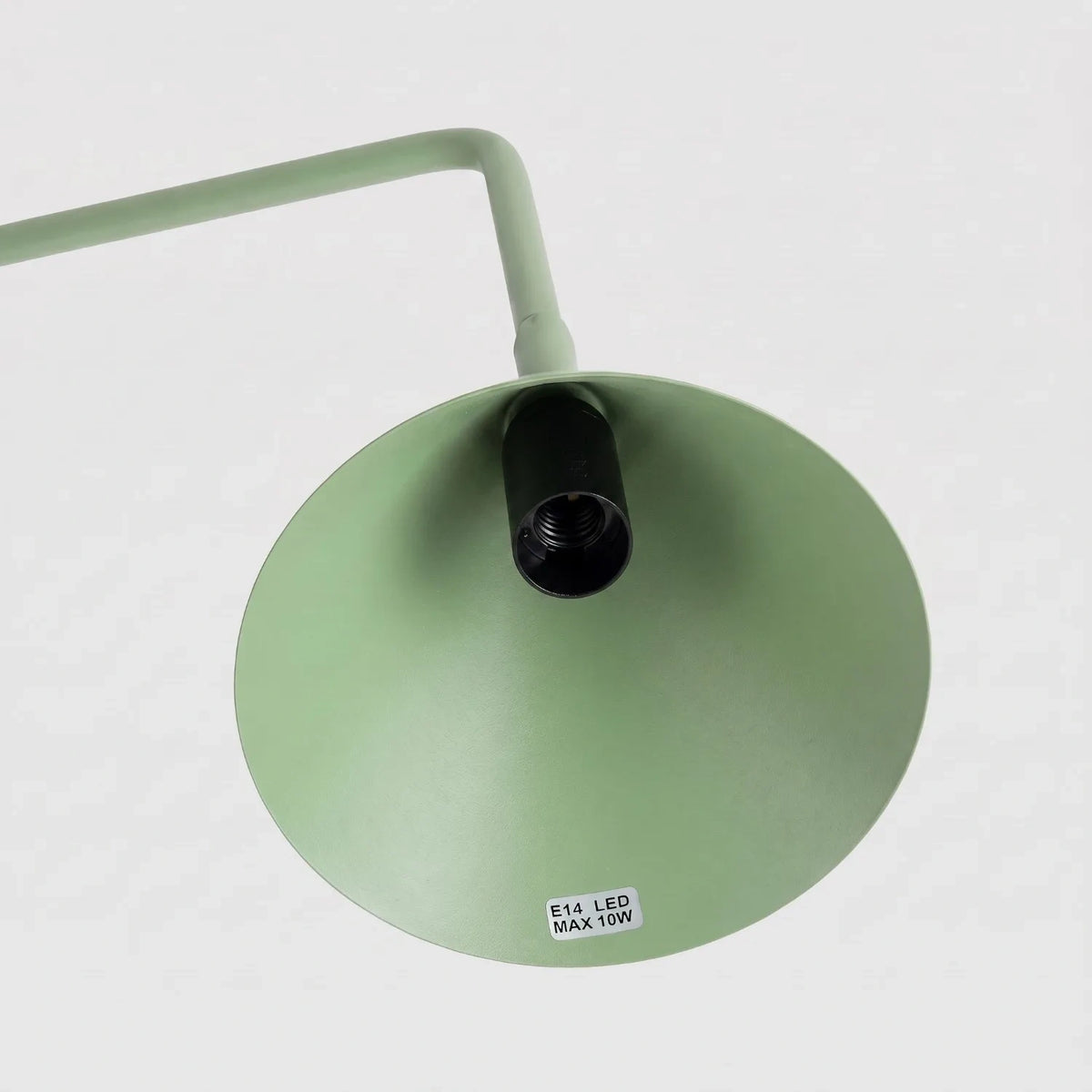
Design Tischlampe „Nox“ - Salbeigrün