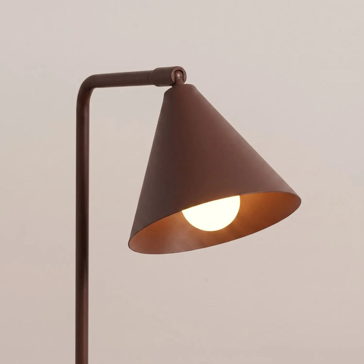 
Design Tischlampe „Nox“ - Braun