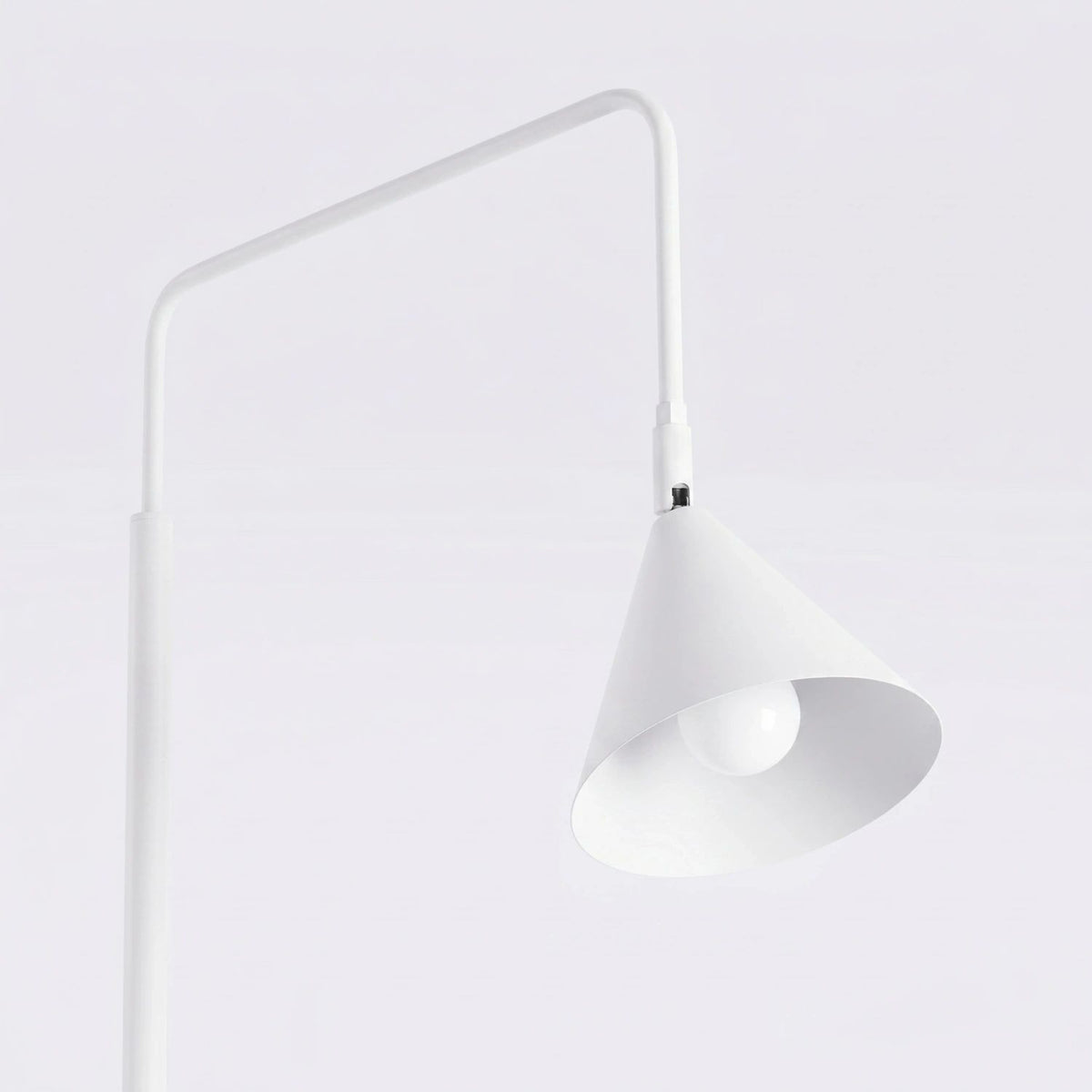 
Design Stehlampe „Nox“ - Weiss