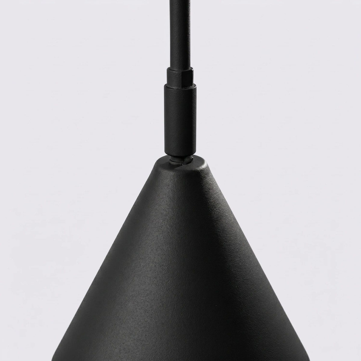 
Design Stehlampe „Nox“ - Schwarz