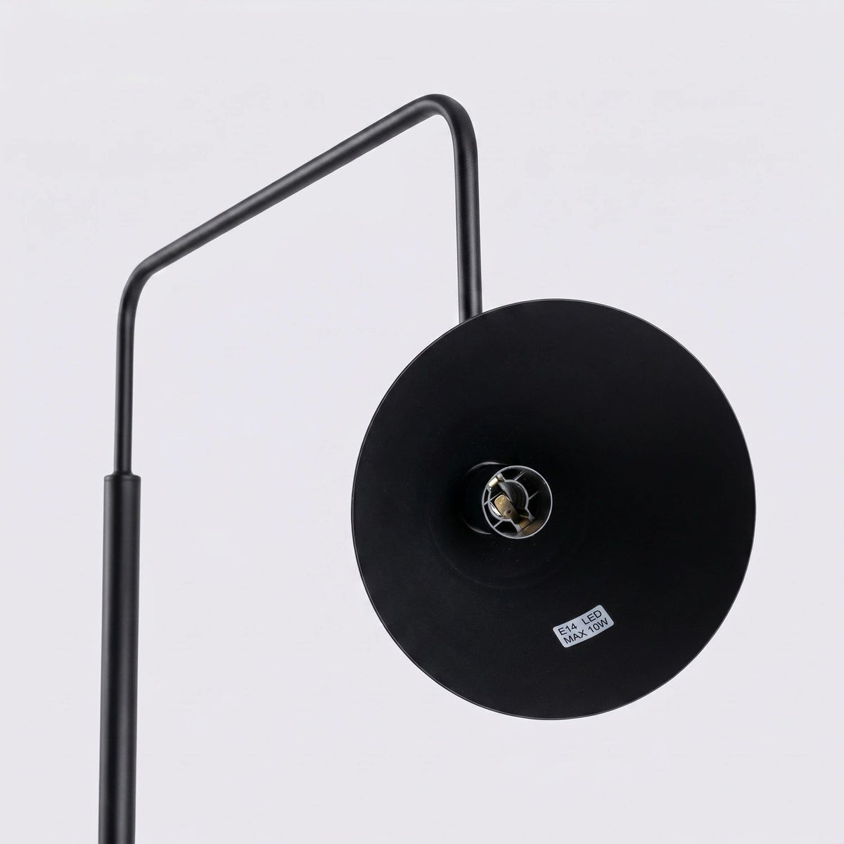 
Design Stehlampe „Nox“ - Schwarz