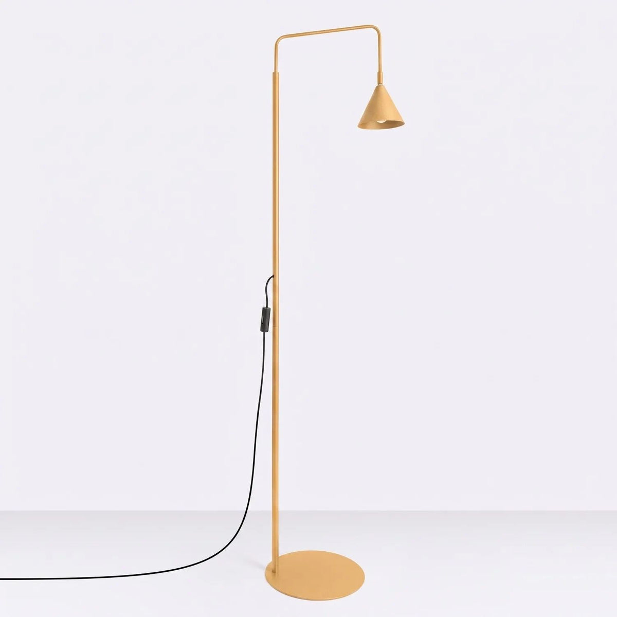 
Design Stehlampe „Nox“ - Gold