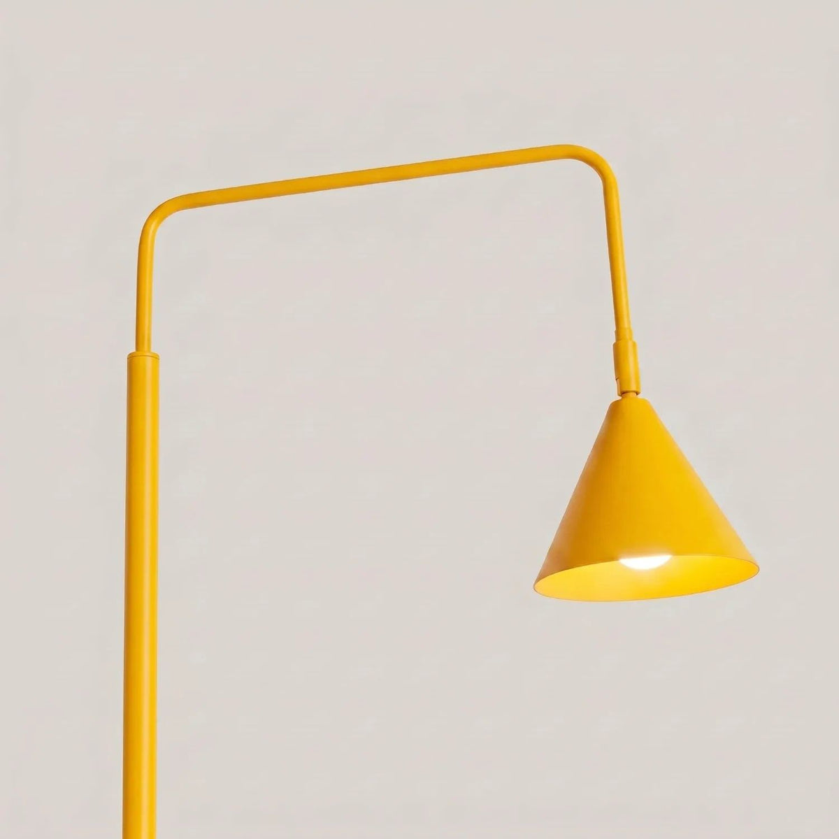 
Design Stehlampe „Nox“ - Gelb