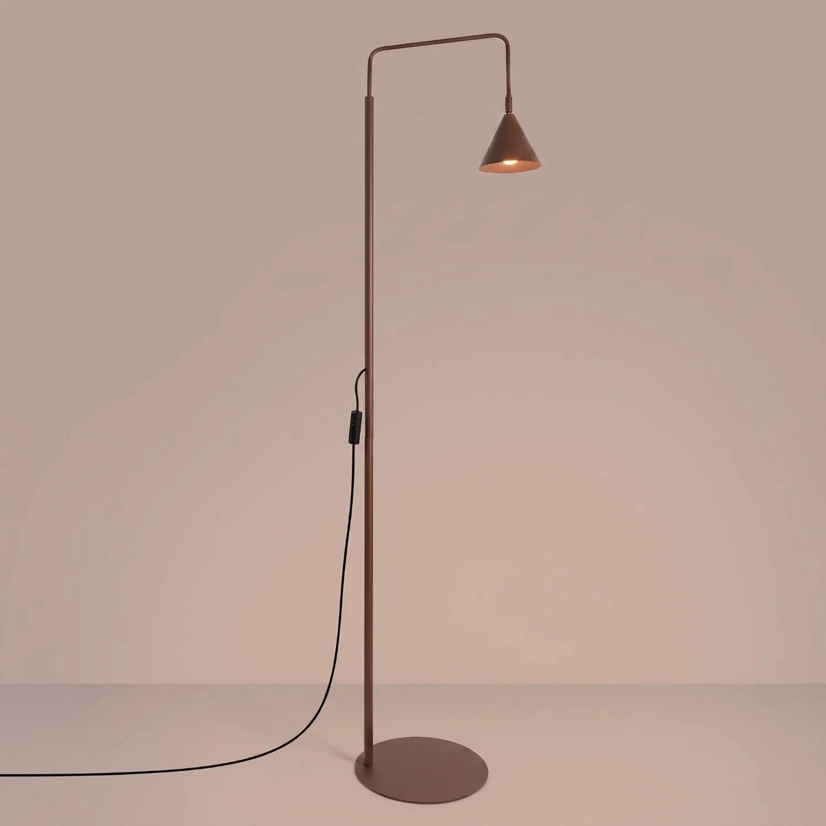 
Design Stehlampe „Nox“ - Braun