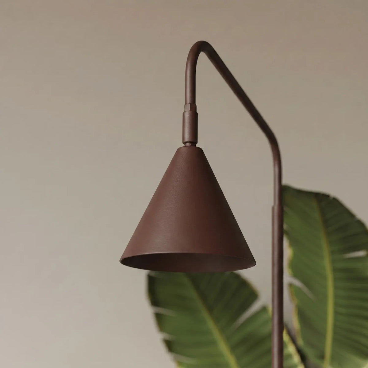 
Design Stehlampe „Nox“ - Braun