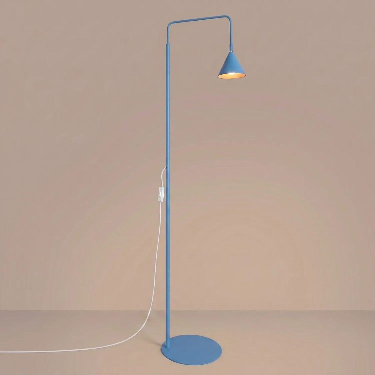 
Design Stehlampe „Nox“ - Hellblau