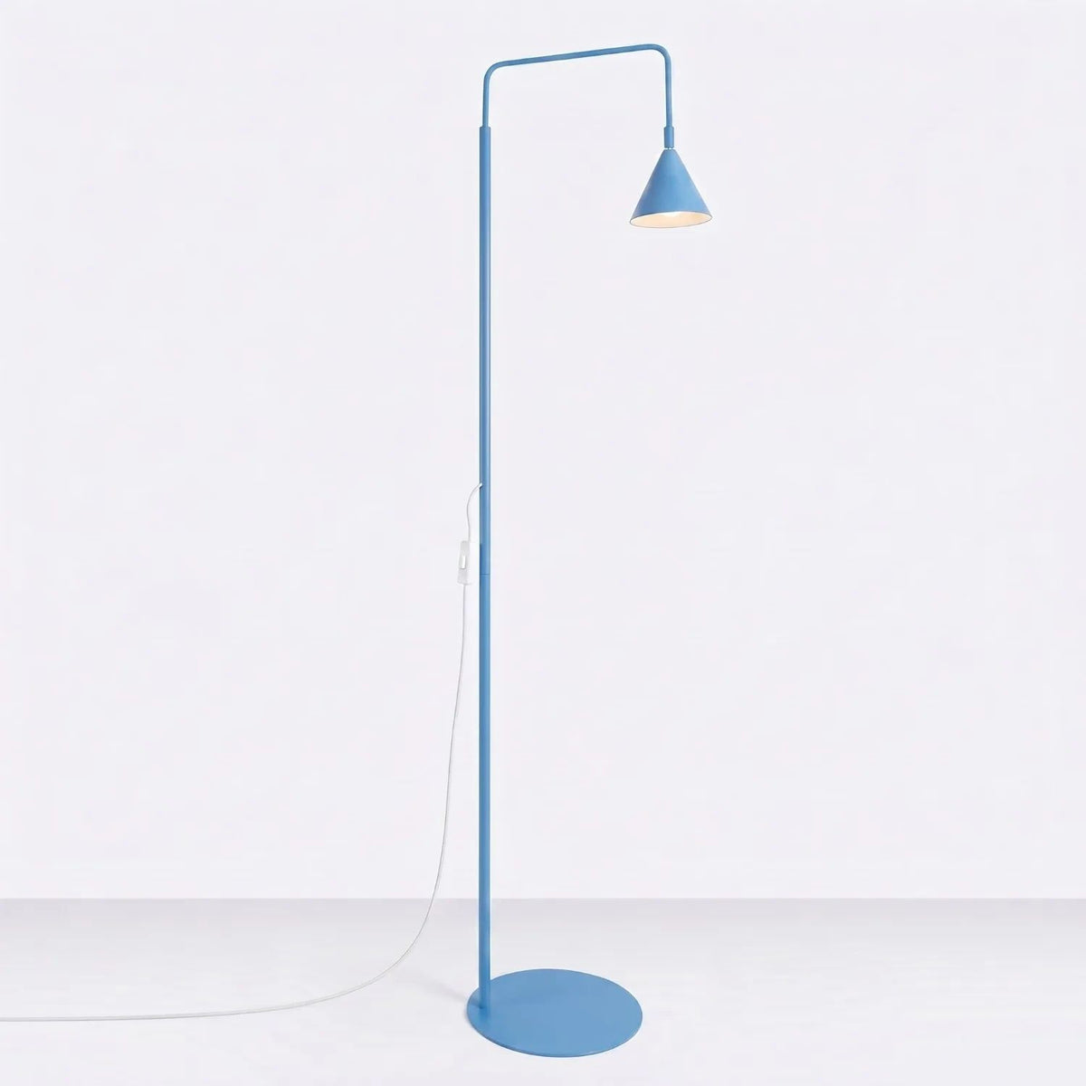 
Design Stehlampe „Nox“ - Hellblau