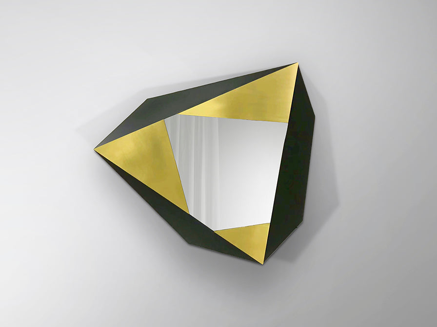 
Specchio da parete di design “Facetas”