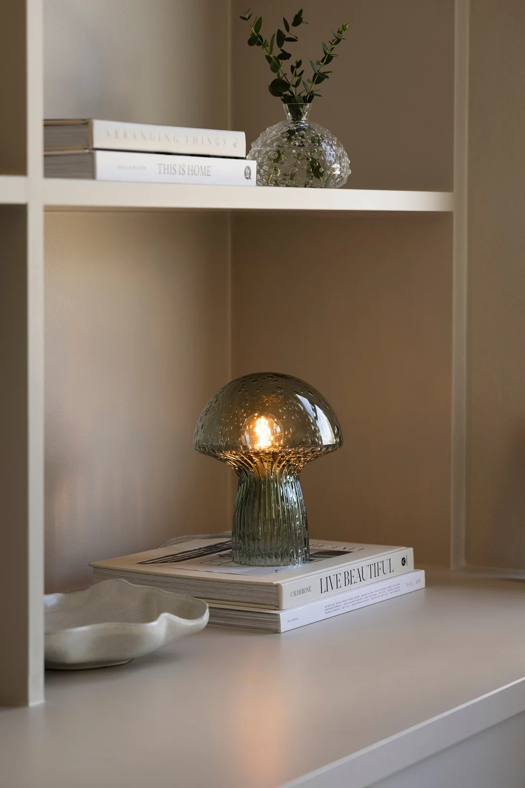 
Lampada da tavolo di design „Fungo“ in vetro soffiato a bocca, verde - Piccolo, Ø 16 x Altezza 20 cm