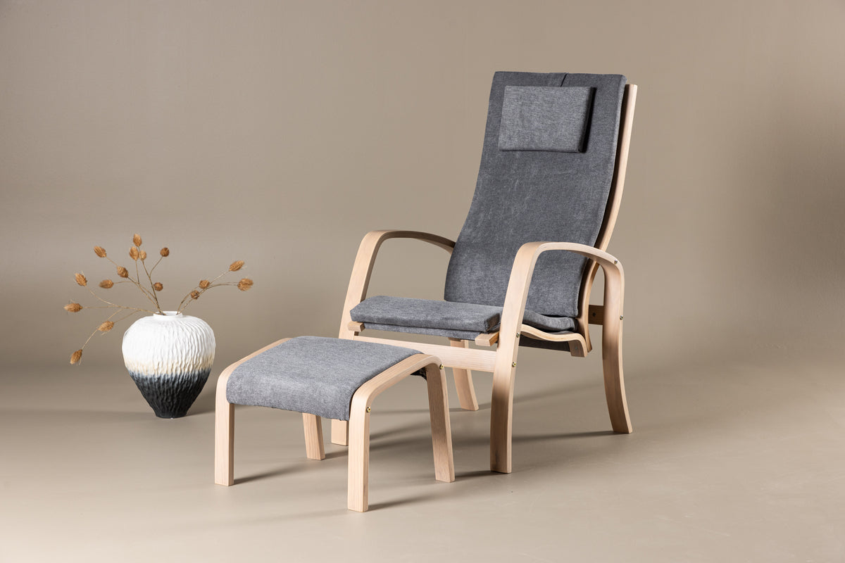 
Fauteuil design « Grötö » avec repose-pieds - Gris