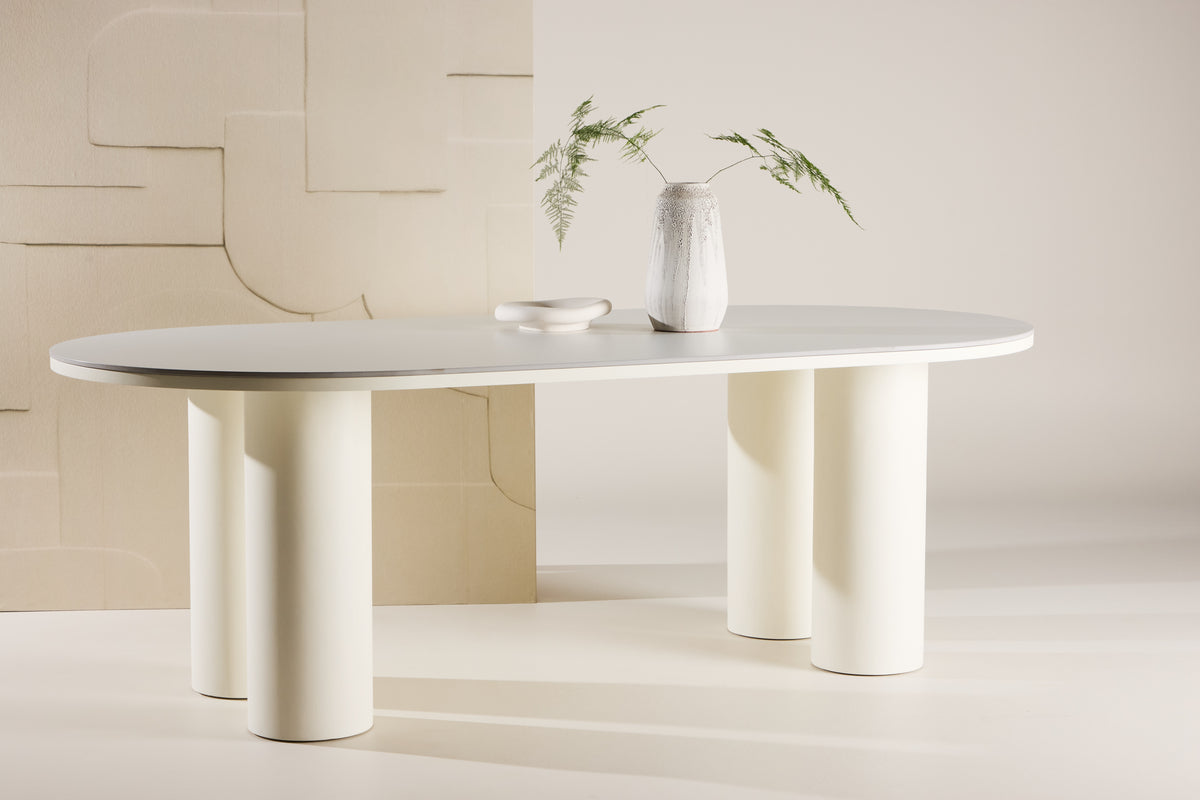 
Ovaler Design Esstisch „Havstensund“ - 220 x 110 cm