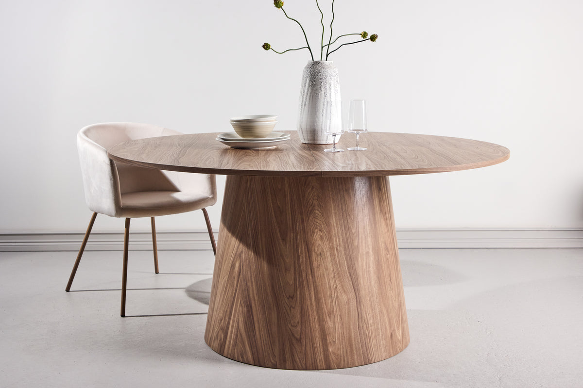 
Round Dining Table "Lanzo" Ø 150 cm - Brown