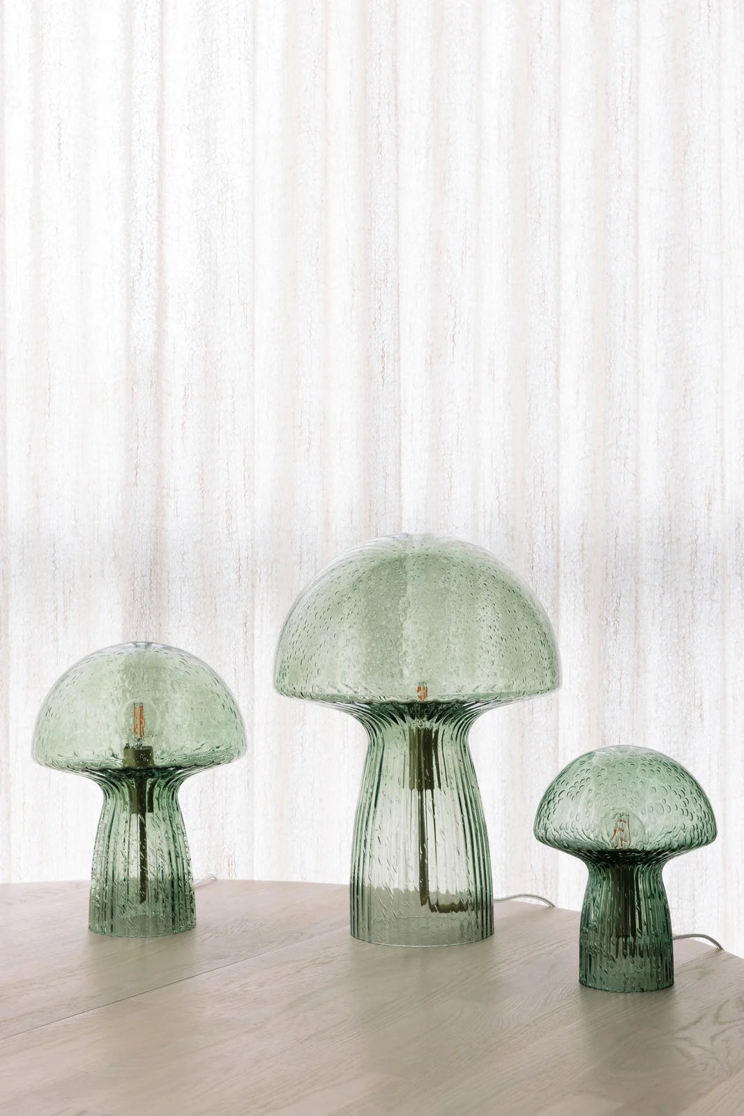 
Lampada da tavolo di design „Fungo“ in vetro soffiato a bocca, verde - Grande, Ø 30 x altezza 42 cm