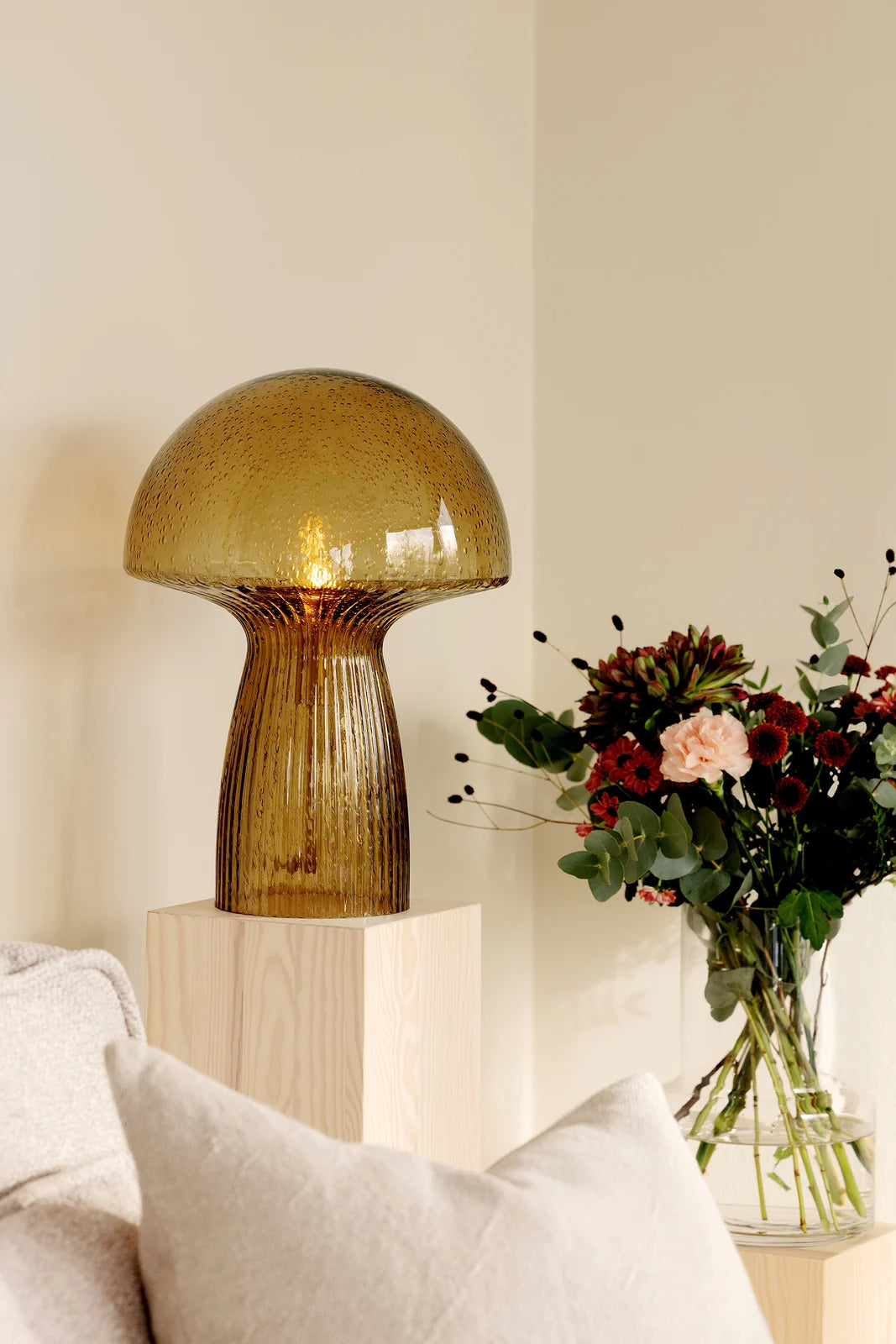 
Lampada da tavolo di design «Fungo» in vetro soffiato a bocca, marrone - Grande, Ø 30 x altezza 42 cm