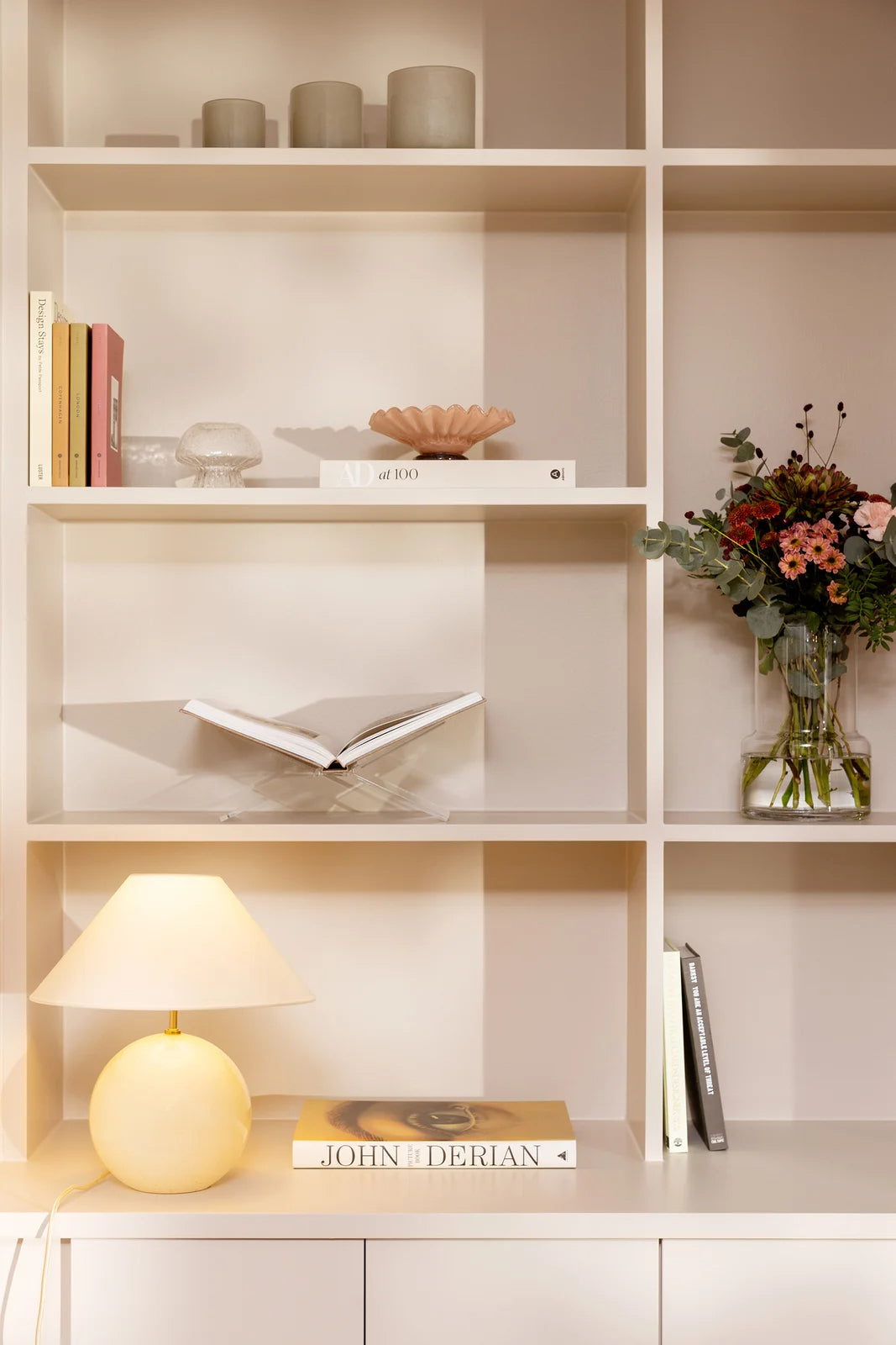 
Lampe de table design « Iris 35 » - Crème