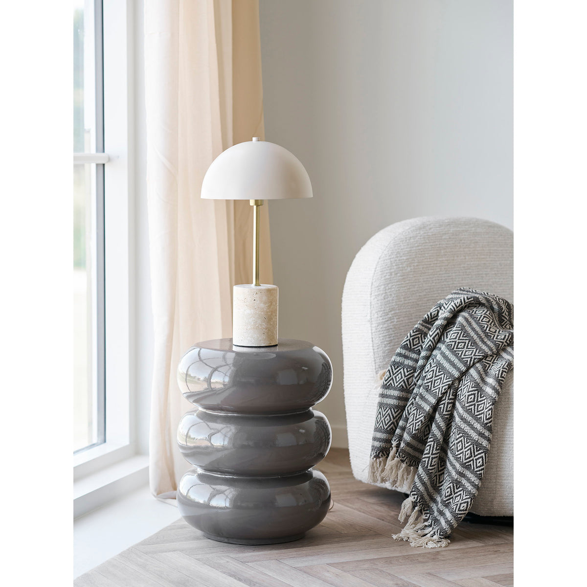 
Lampada da tavolo di design «Sheffield» con base in marmo