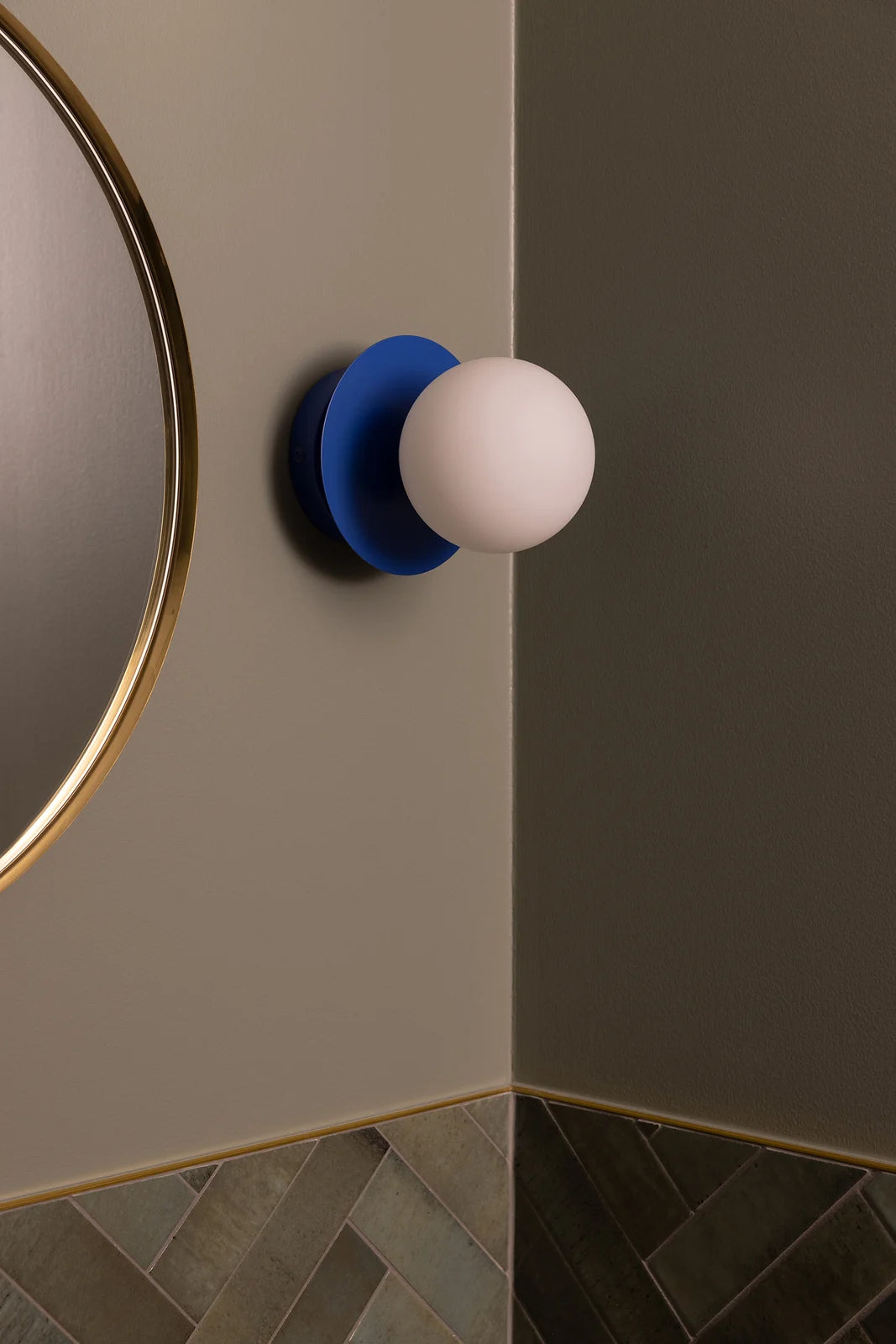 
Design Wand- und Deckenlampe „Art Deco“ - Weiss/Königsblau